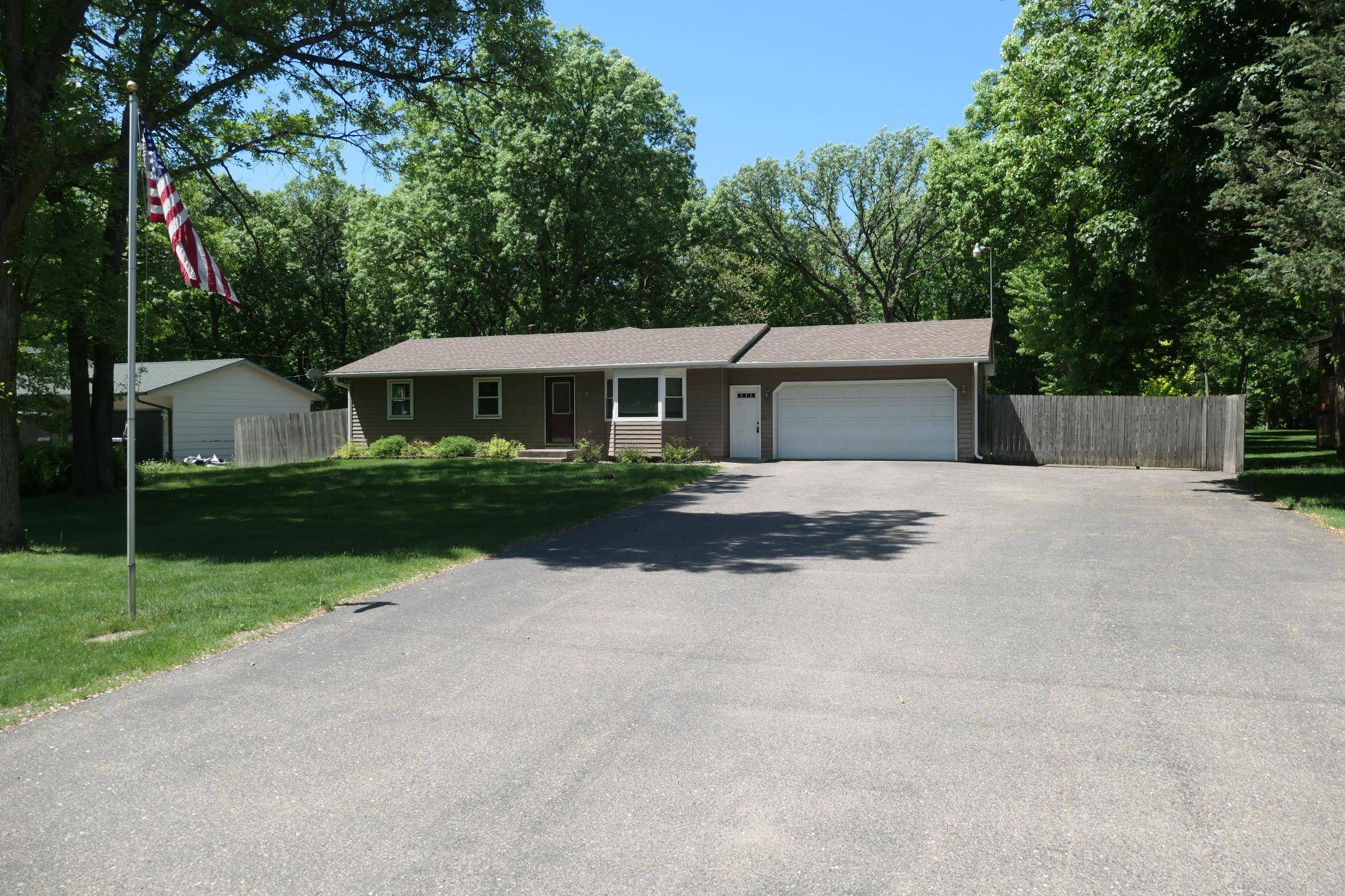 18908 146th ST NW, Elk River, MN 55330