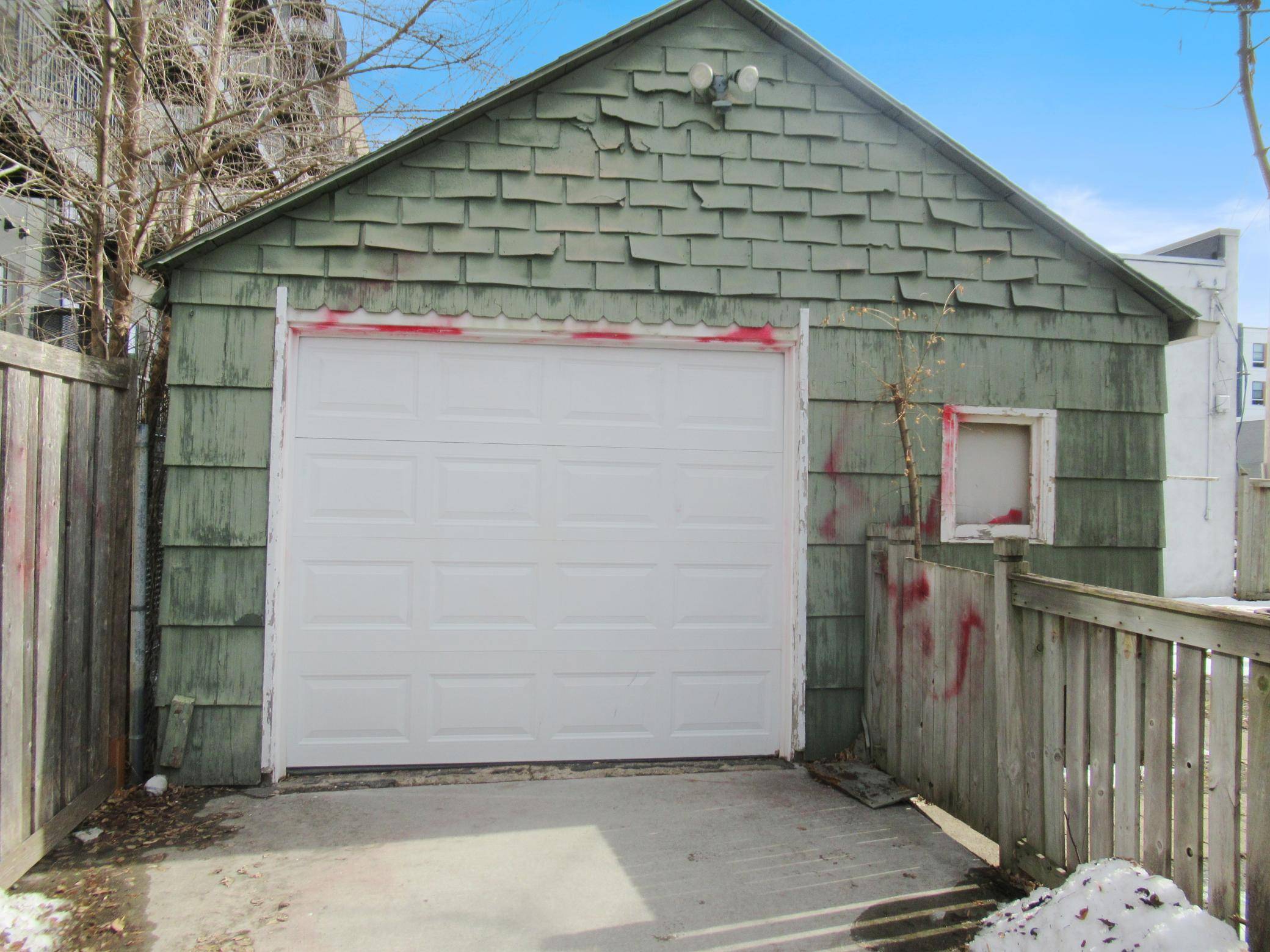 14 W 36th ST, Minneapolis, MN 55408