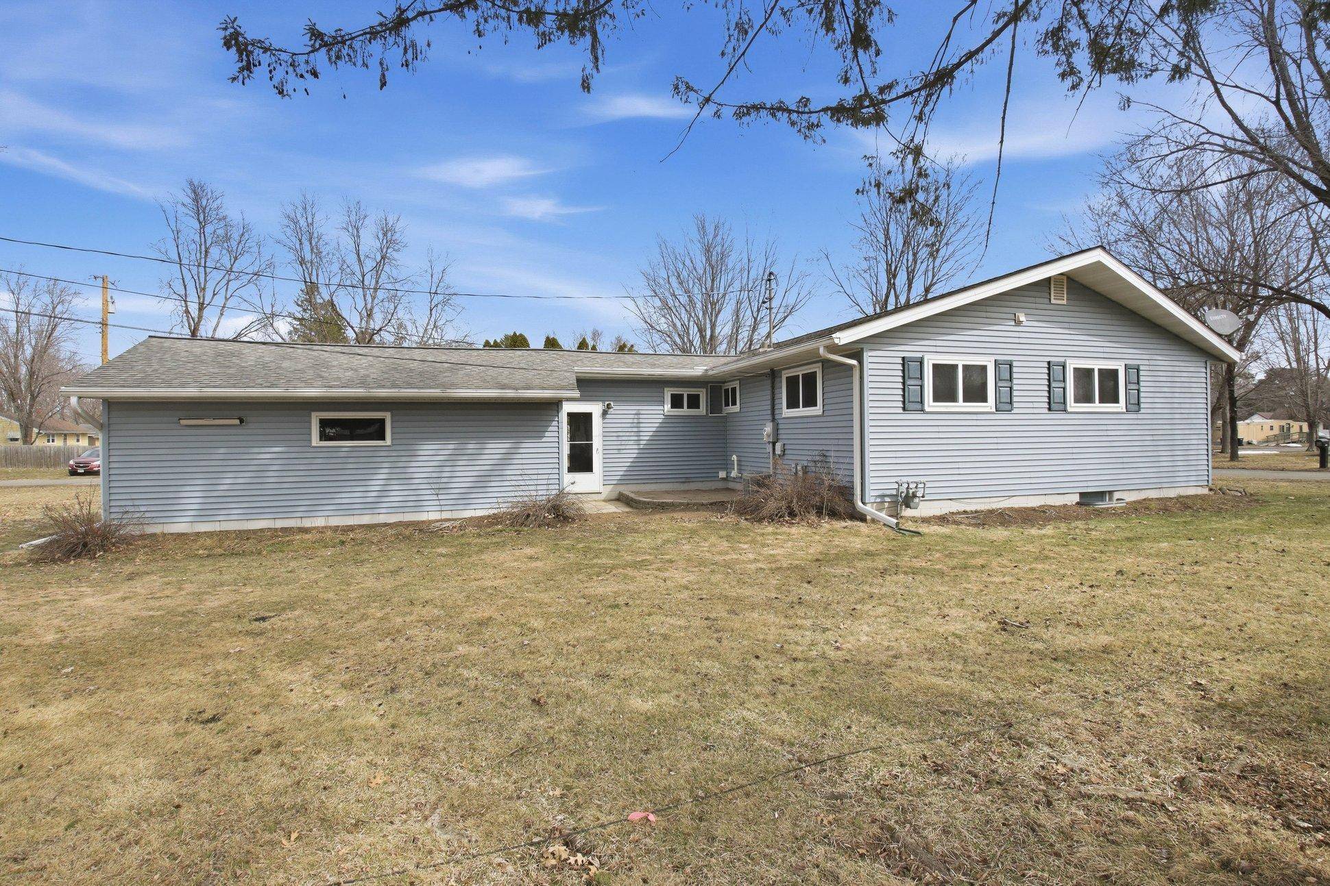 117 16th ST NE, Menomonie, WI 54751