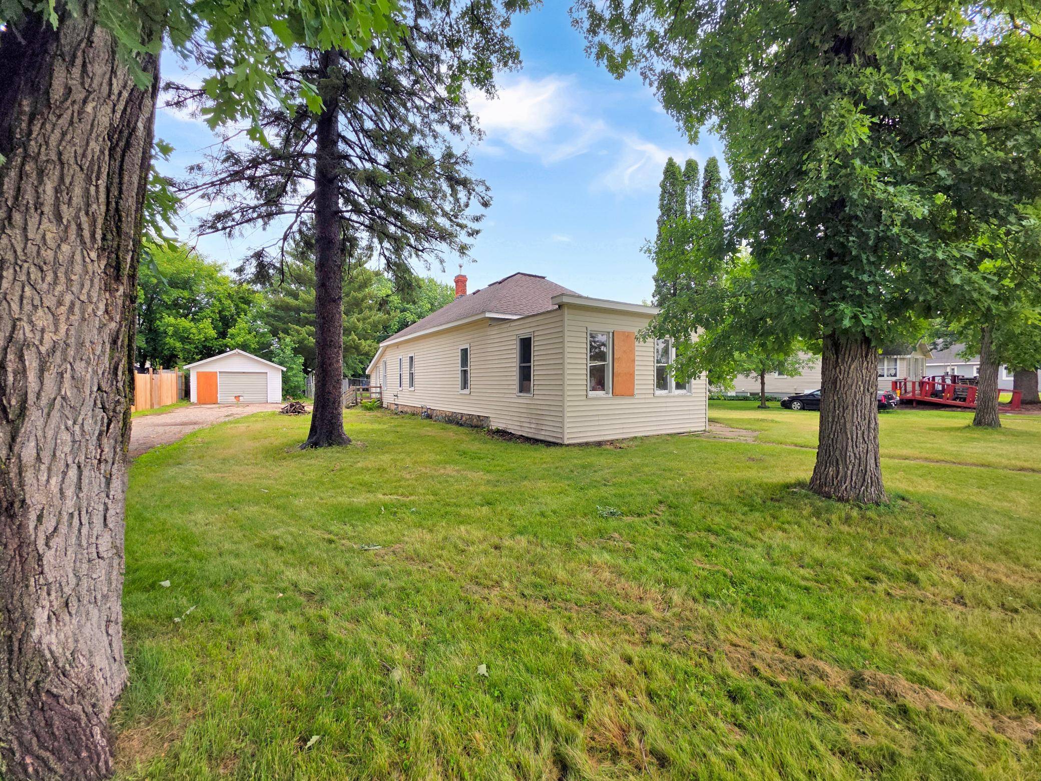 126 Tousley AVE N, New York Mills, MN 56567