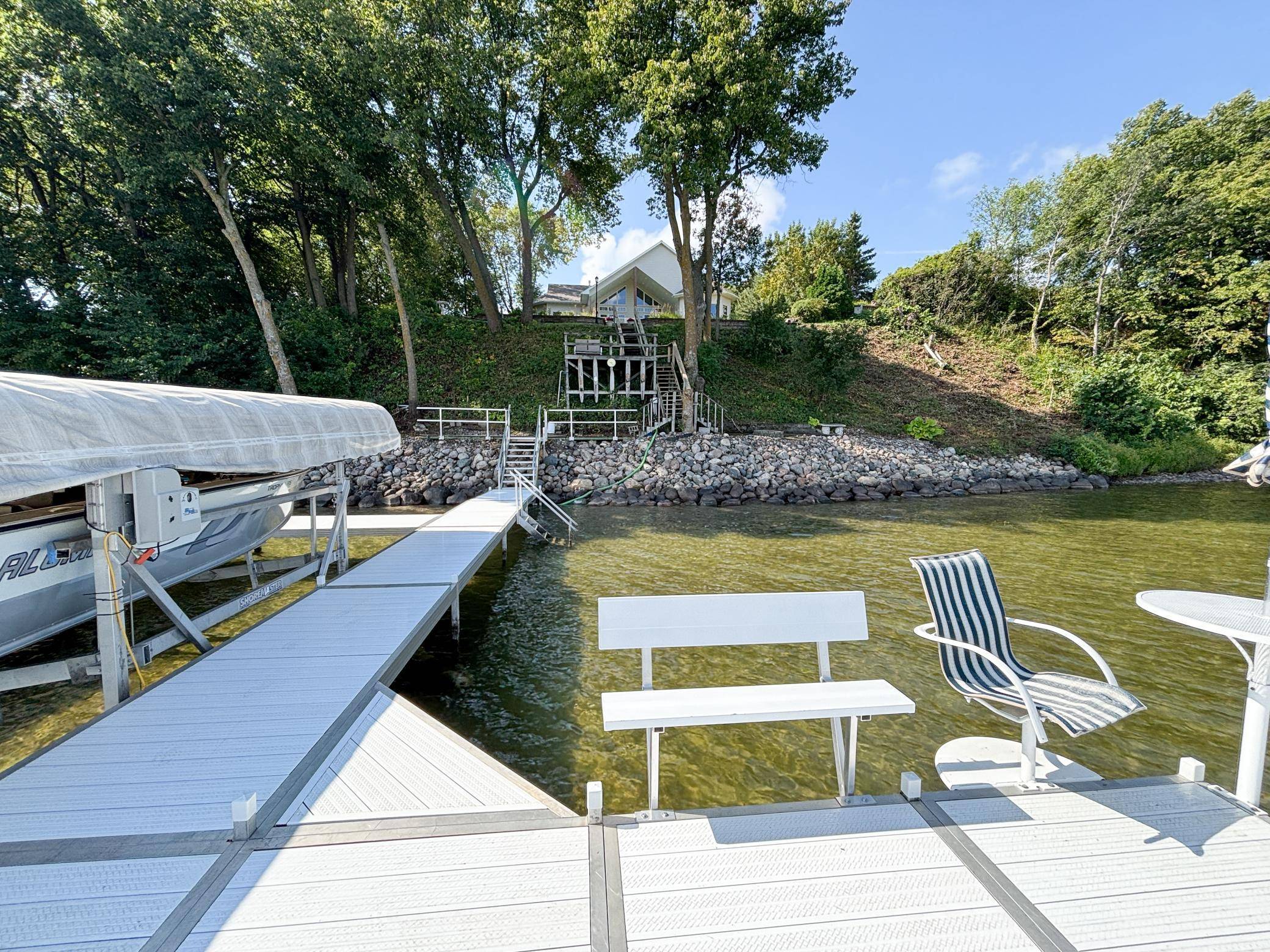 521 E Summit ST, Battle Lake, MN 56515