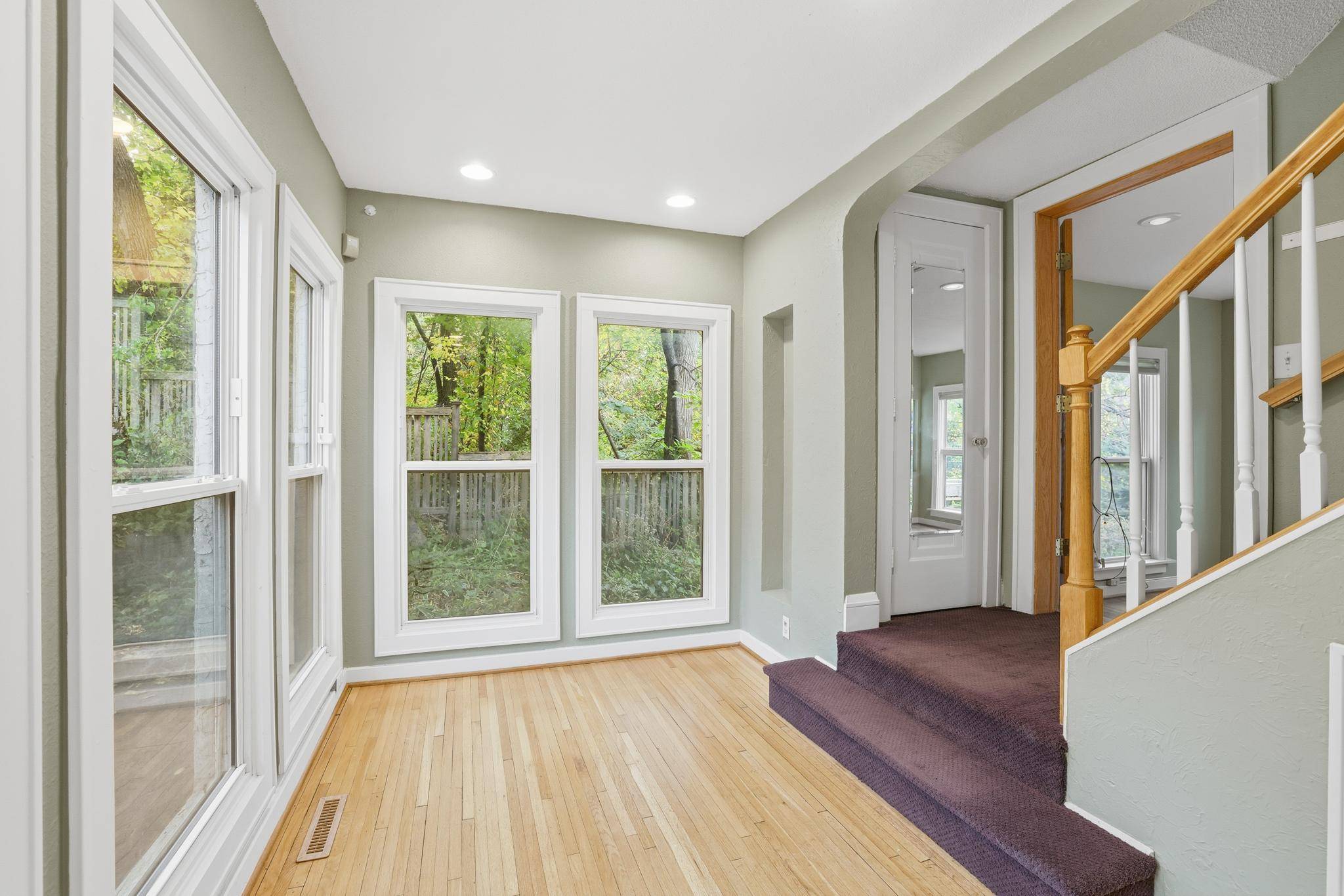 233 Groveland AVE, Minneapolis, MN 55403