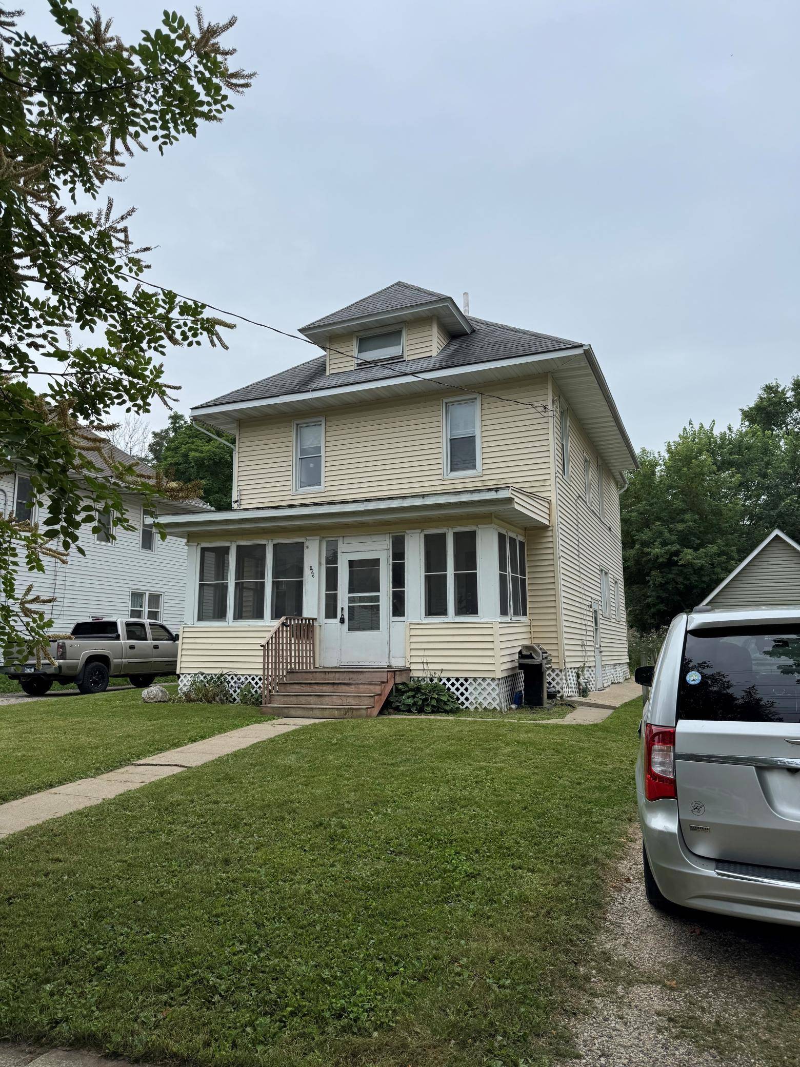 926 2nd ST NW, Rochester, MN 55901
