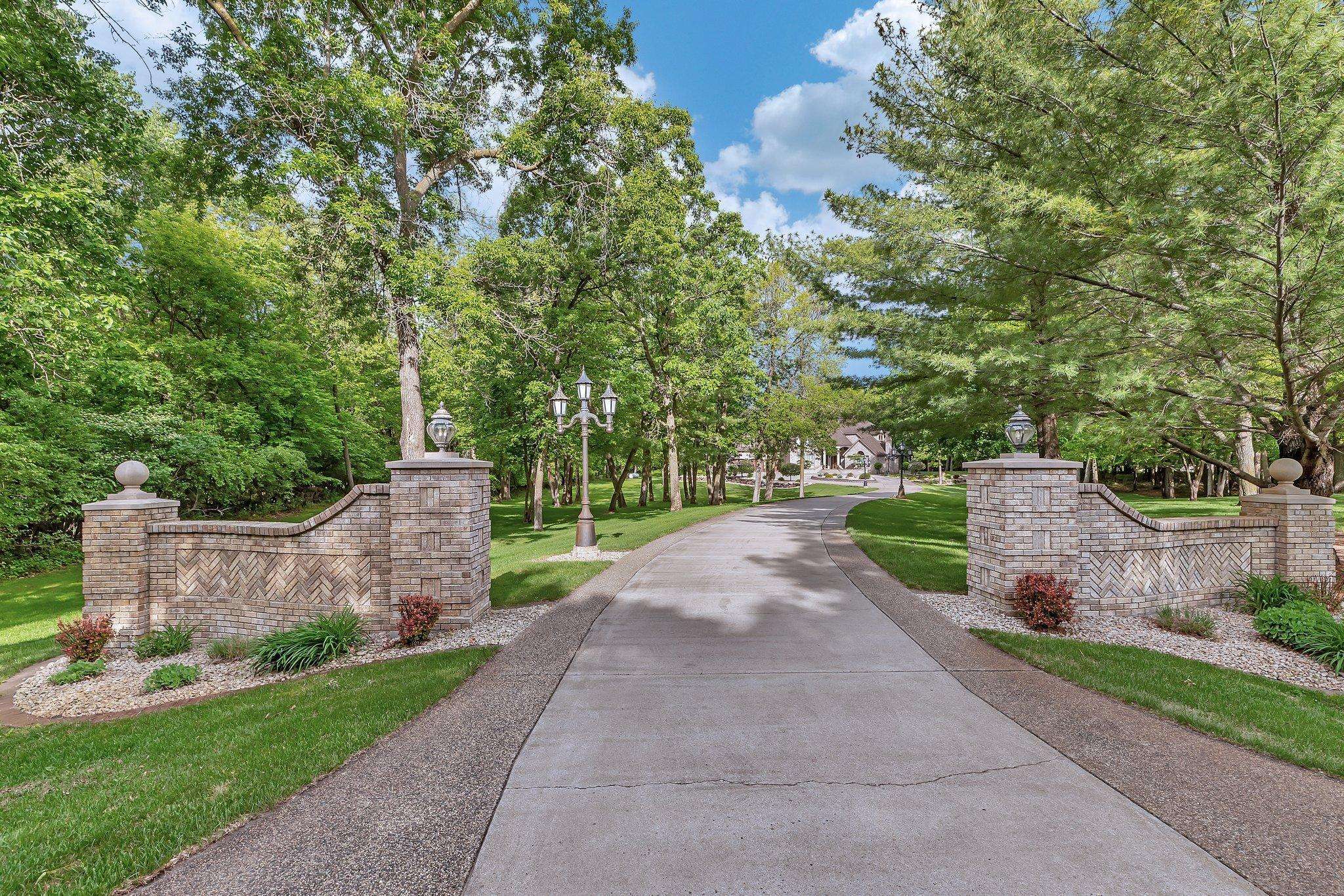 22905 Grovewood LN, Cold Spring, MN 56320