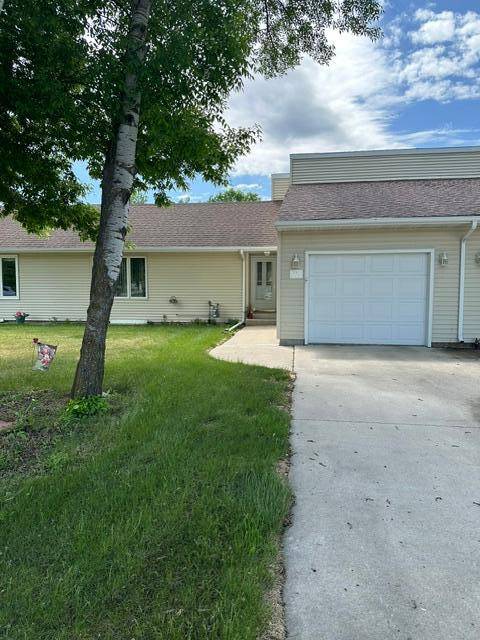 131 Belleville CT, Thief River Falls, MN 56701