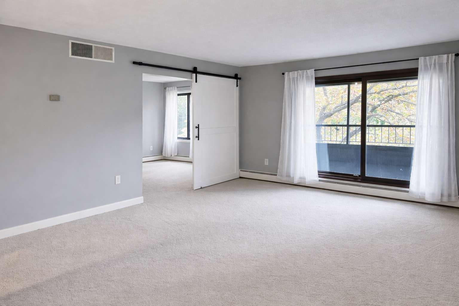 7510 Cahill RD #303B, Edina, MN 55439