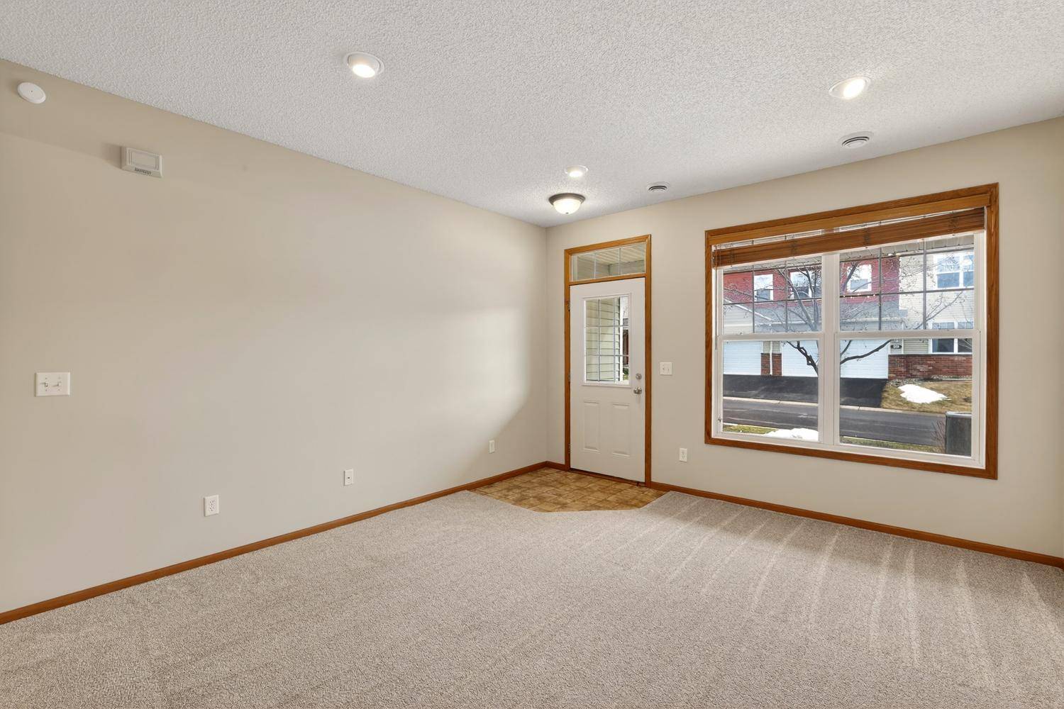 290 Emory LN SE, Rochester, MN 55904