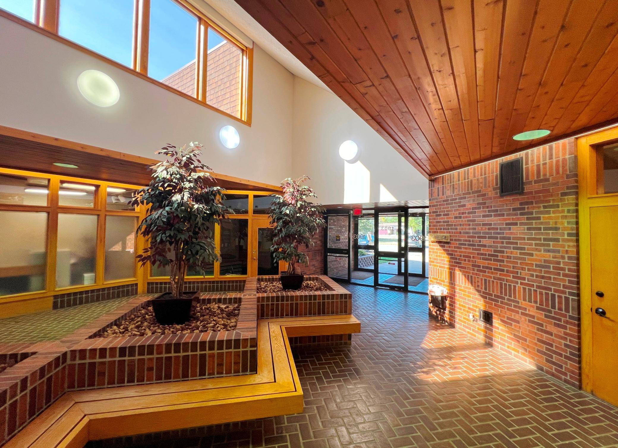 1903 S 6th ST #Suite D, Brainerd, MN 56401