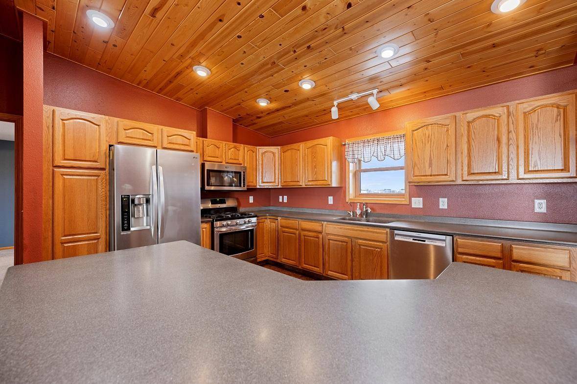W1660 Maplewood LN, Alma, WI 54610