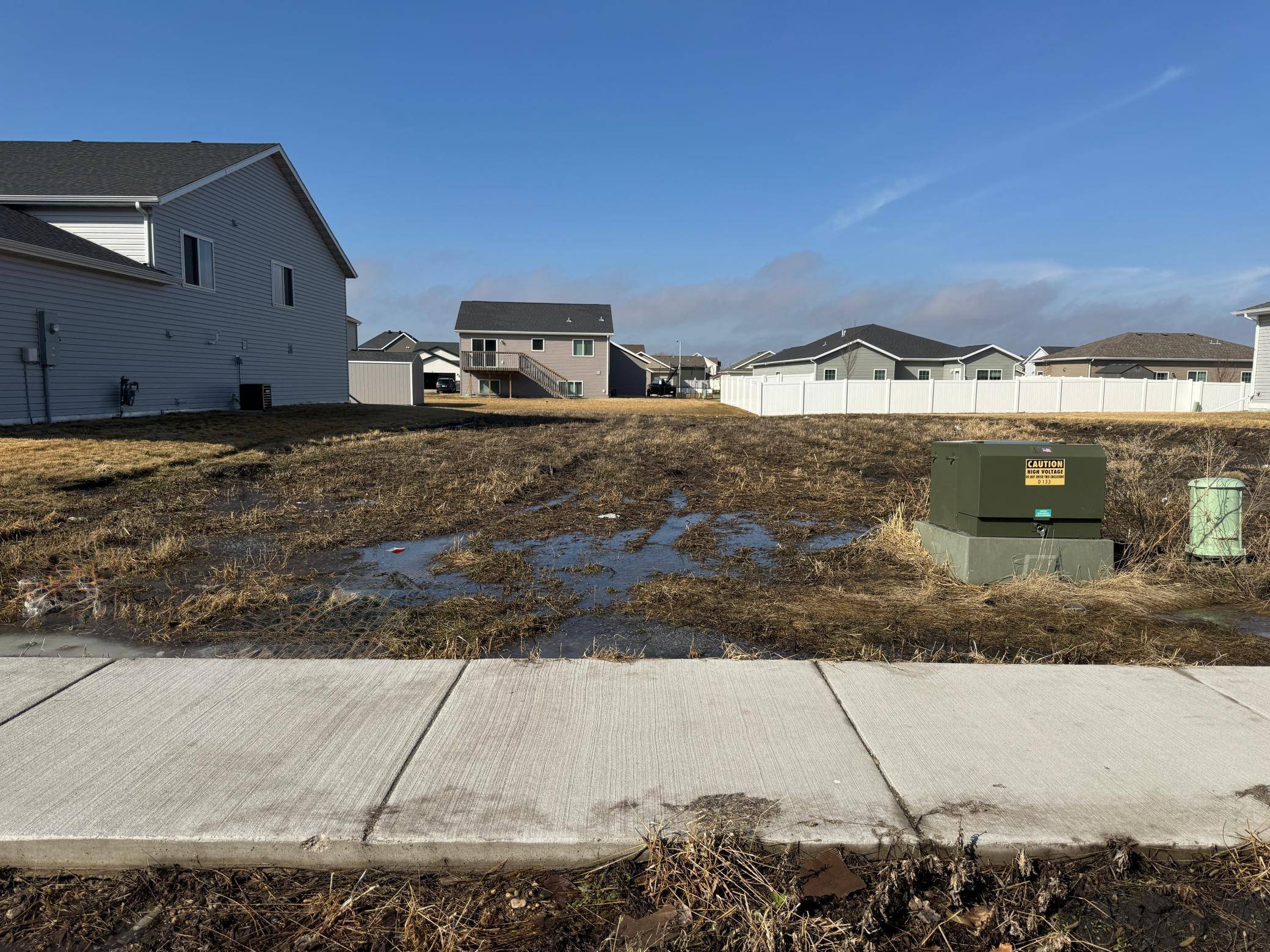 3527 18th ST S, Moorhead, MN 56560