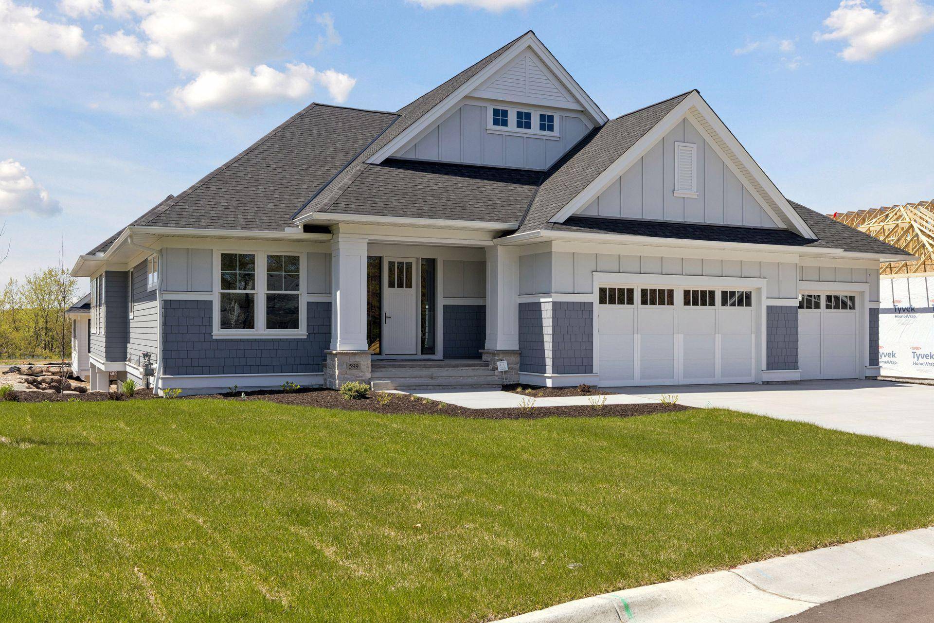 599 Harbor Court, Shoreview, MN 55126