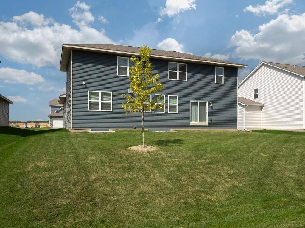 10691 Bent Pine LN, Woodbury, MN 55129