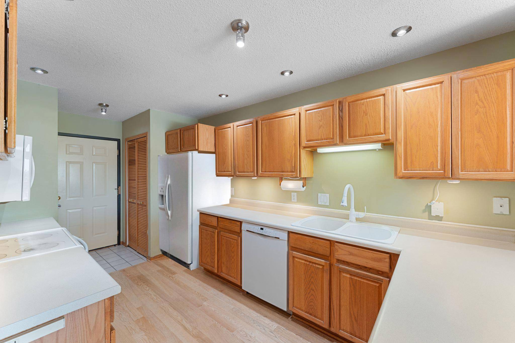 1802 McKinley ST NE, Minneapolis, MN 55418