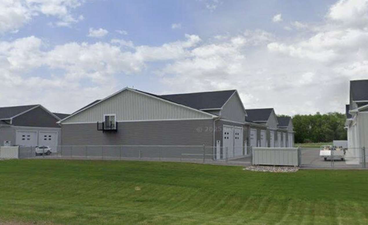 721 Industrial BLVD #B3, Watertown, MN 55388