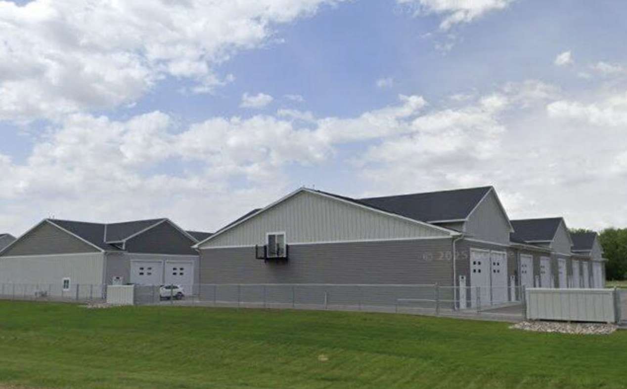 721 Industrial BLVD #B4, Watertown, MN 55388