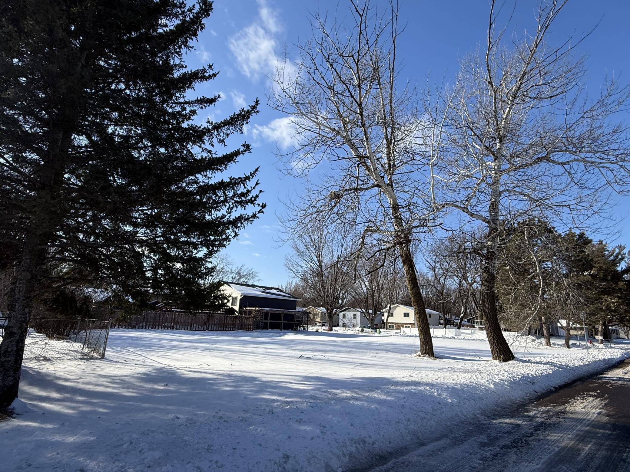 4573 4th AVE, White Bear Lake, MN 55110