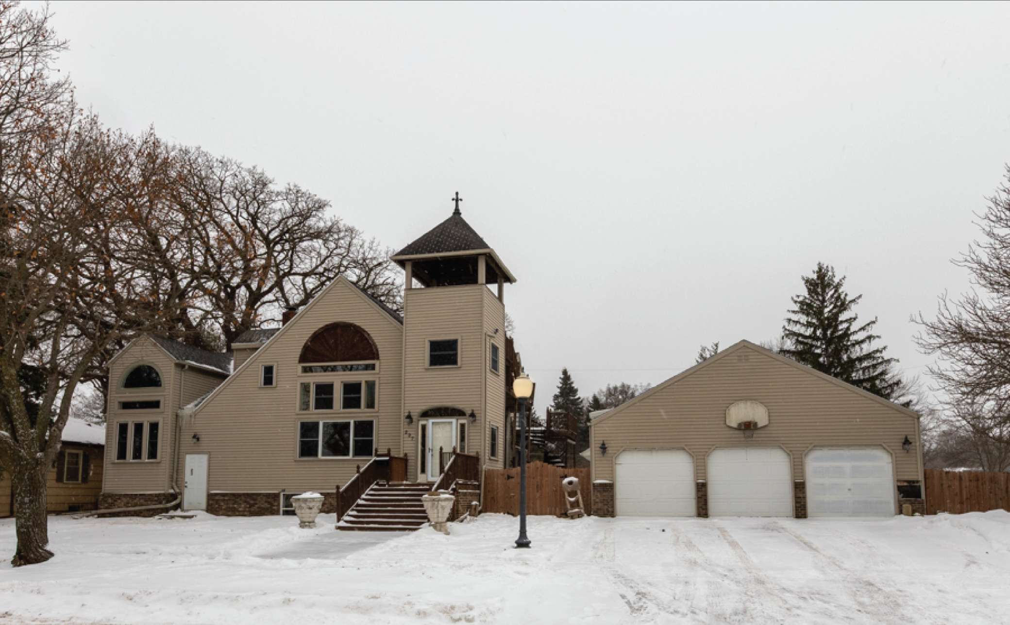 227 W 5th ST, Mankato, MN 56001