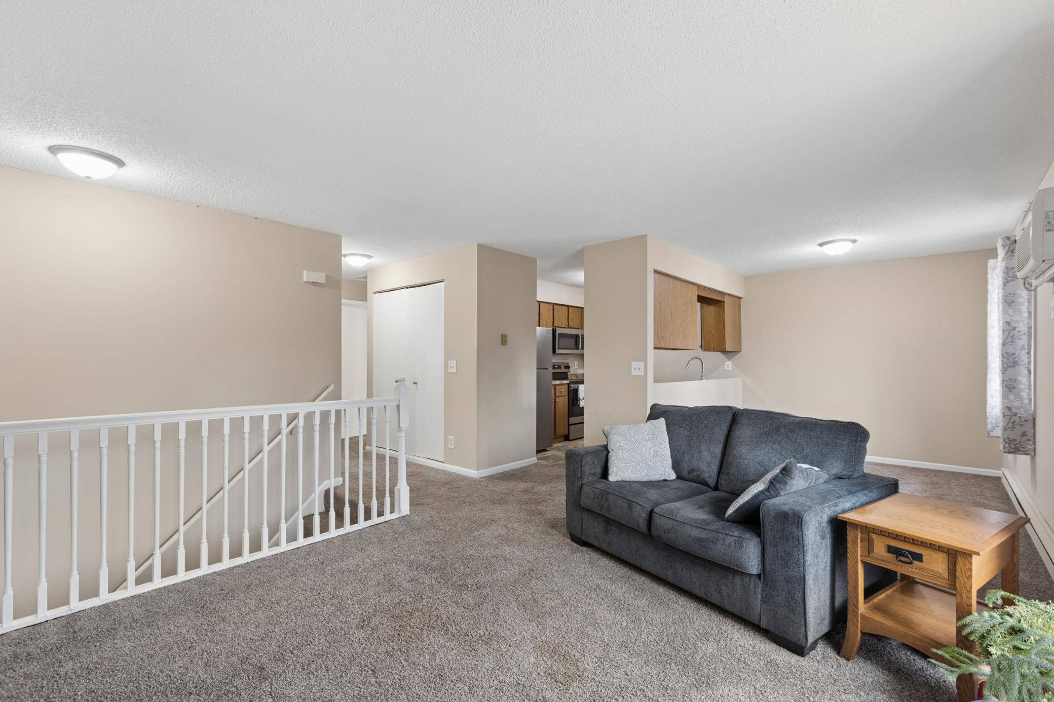 3 Somerset DR, Waconia, MN 55387