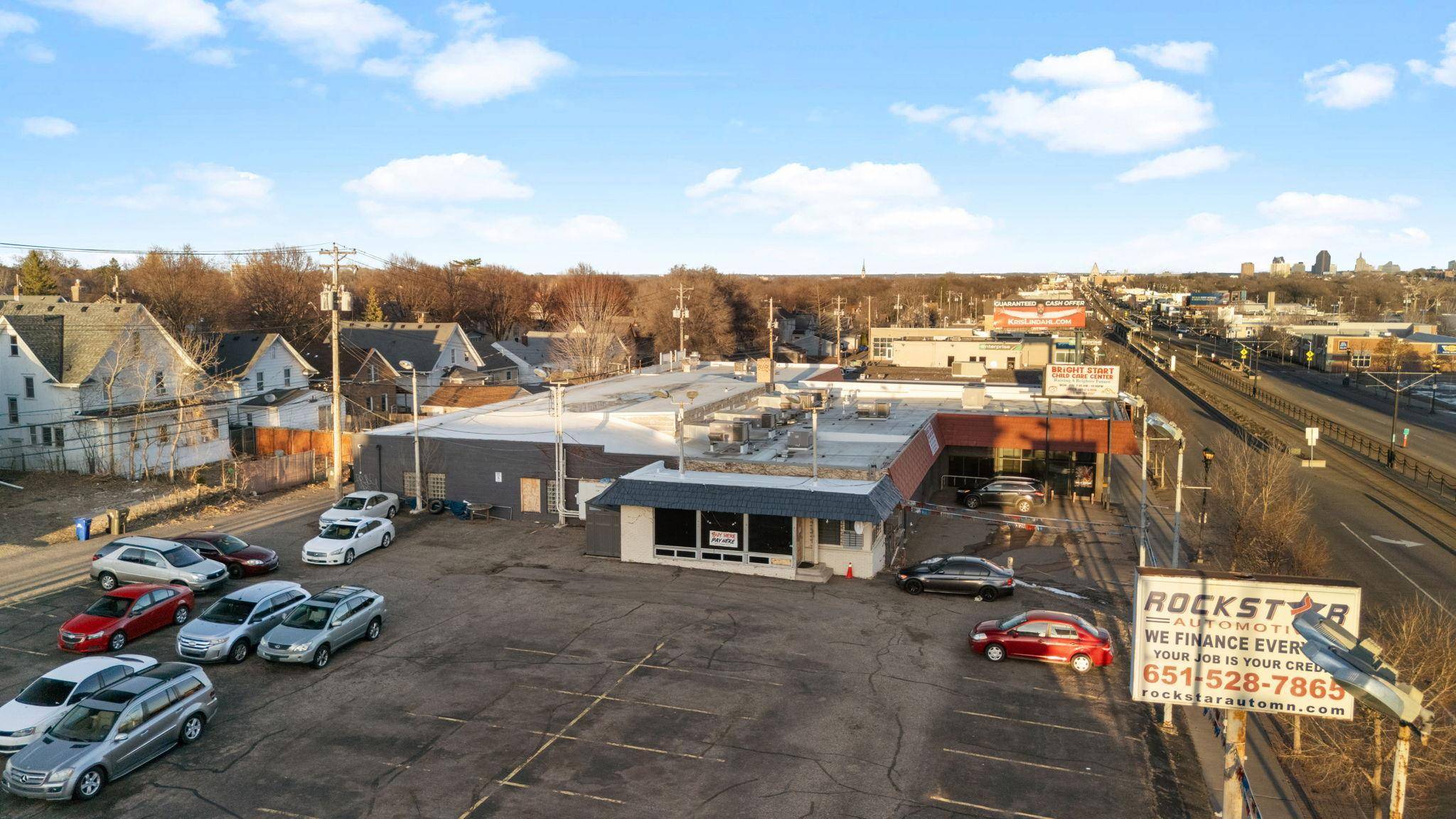 1205 University AVE W, Saint Paul, MN 55104
