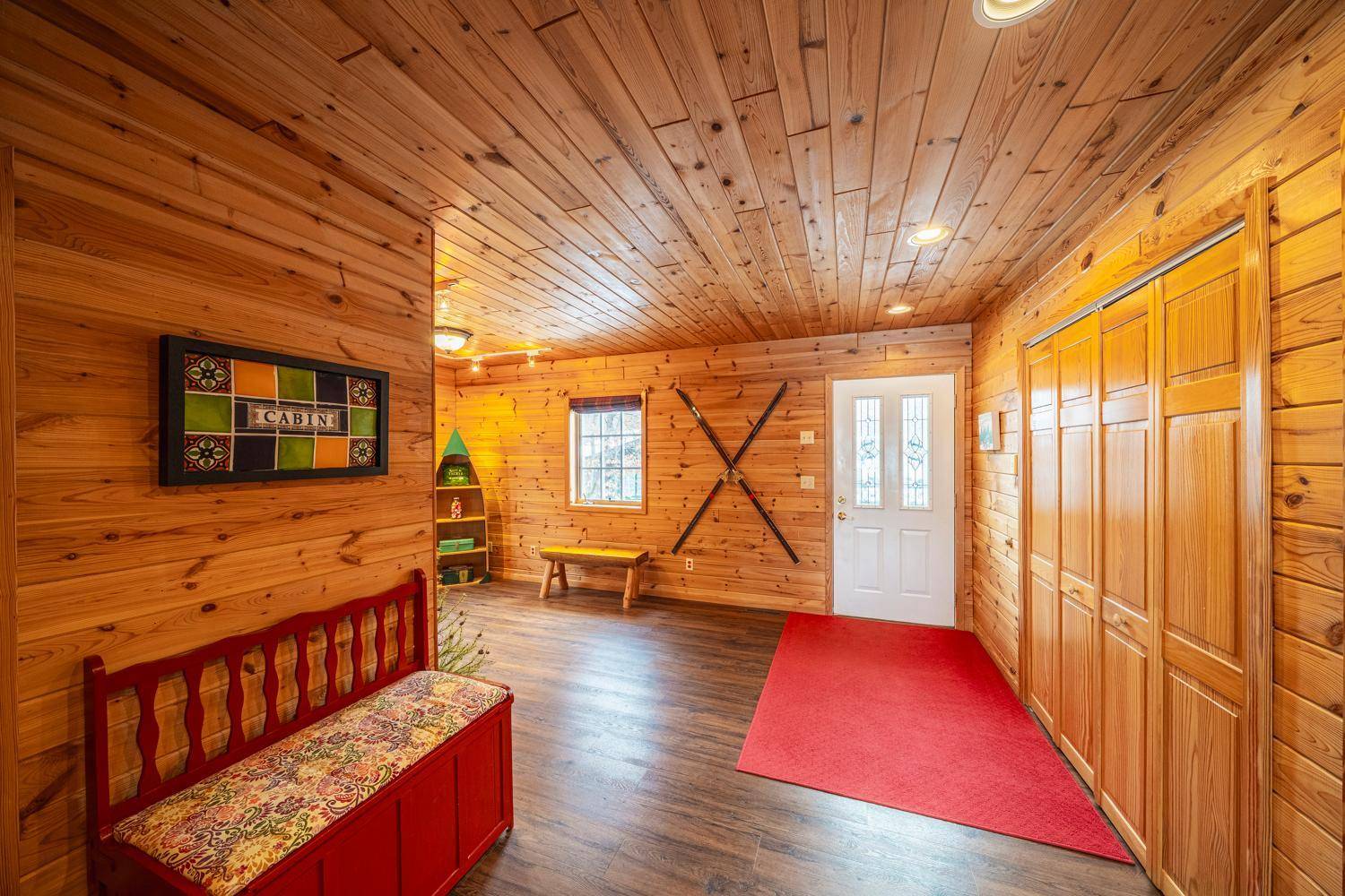 25315 Heartland DR, Nevis, MN 56467