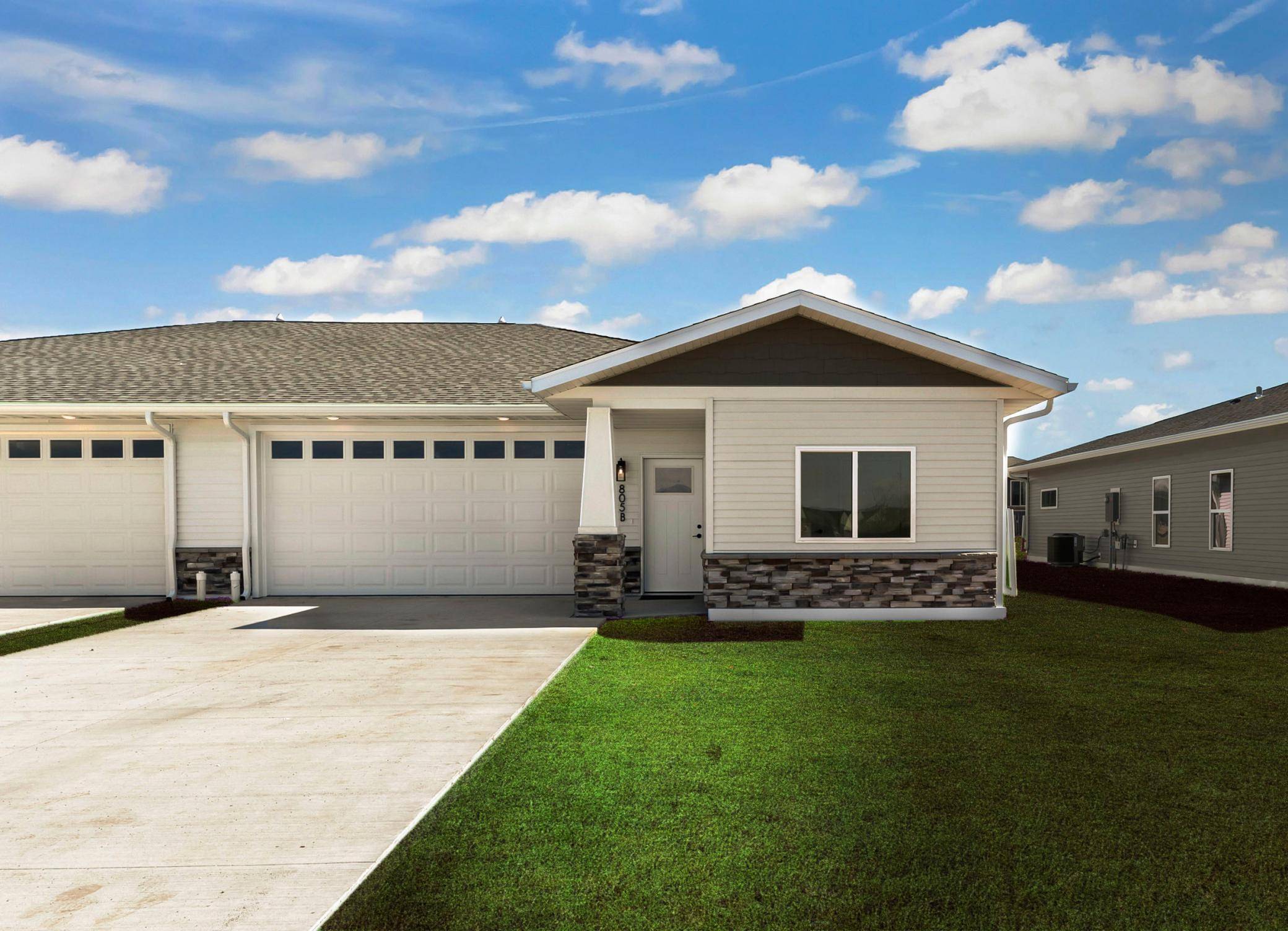 805 9th AVE SW #B, Perham, MN 56573