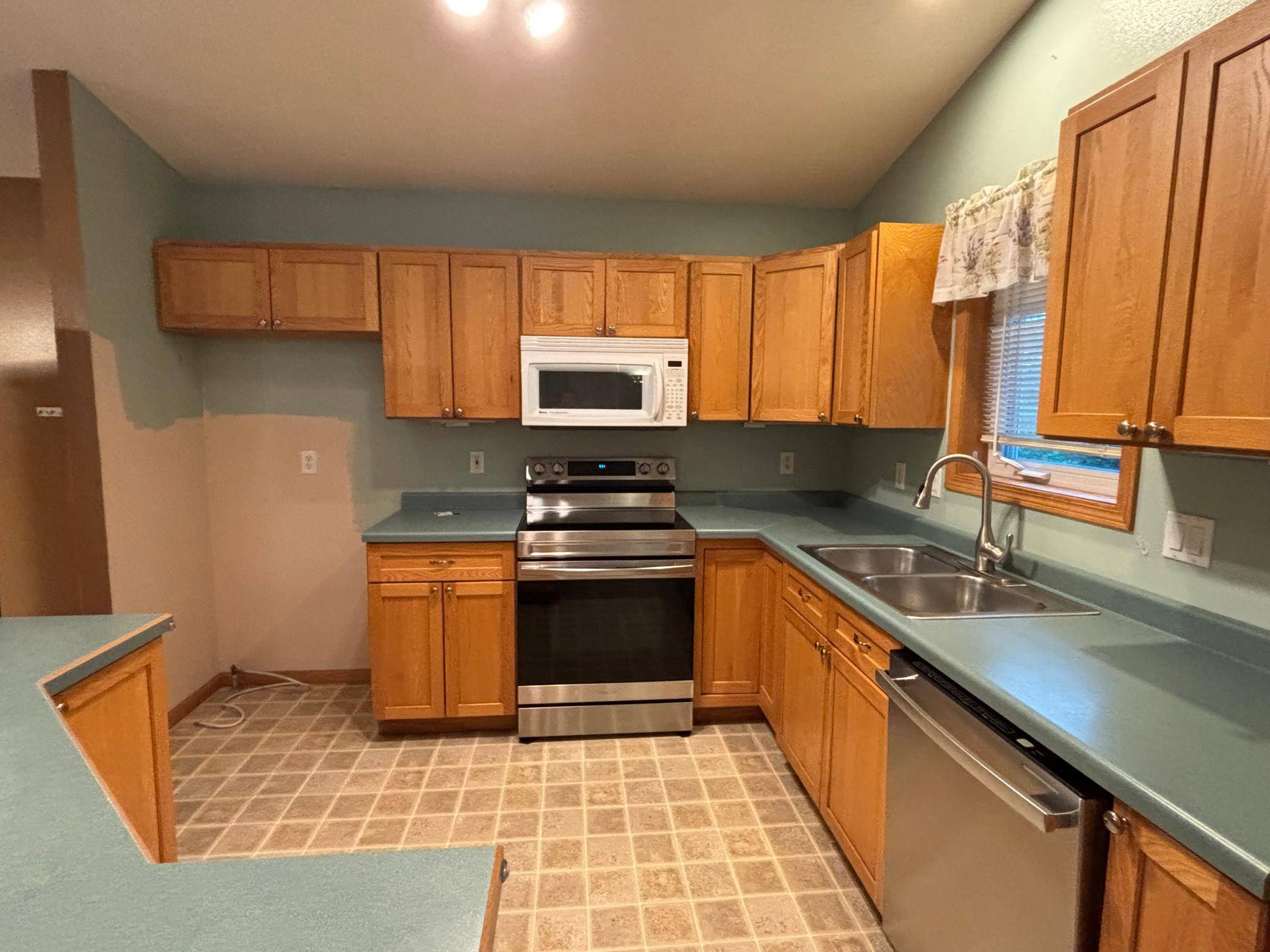 322 Oriole AVE N, Thief River Falls, MN 56701