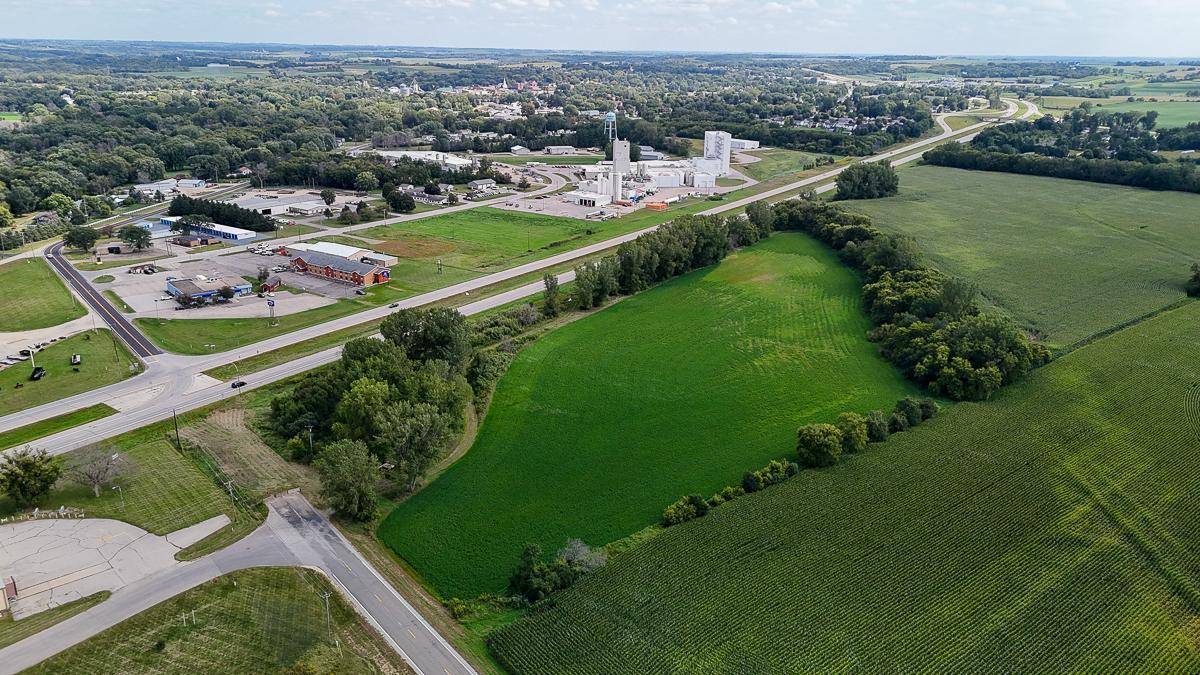 16800 County 168 BLVD, Zumbrota, MN 55992