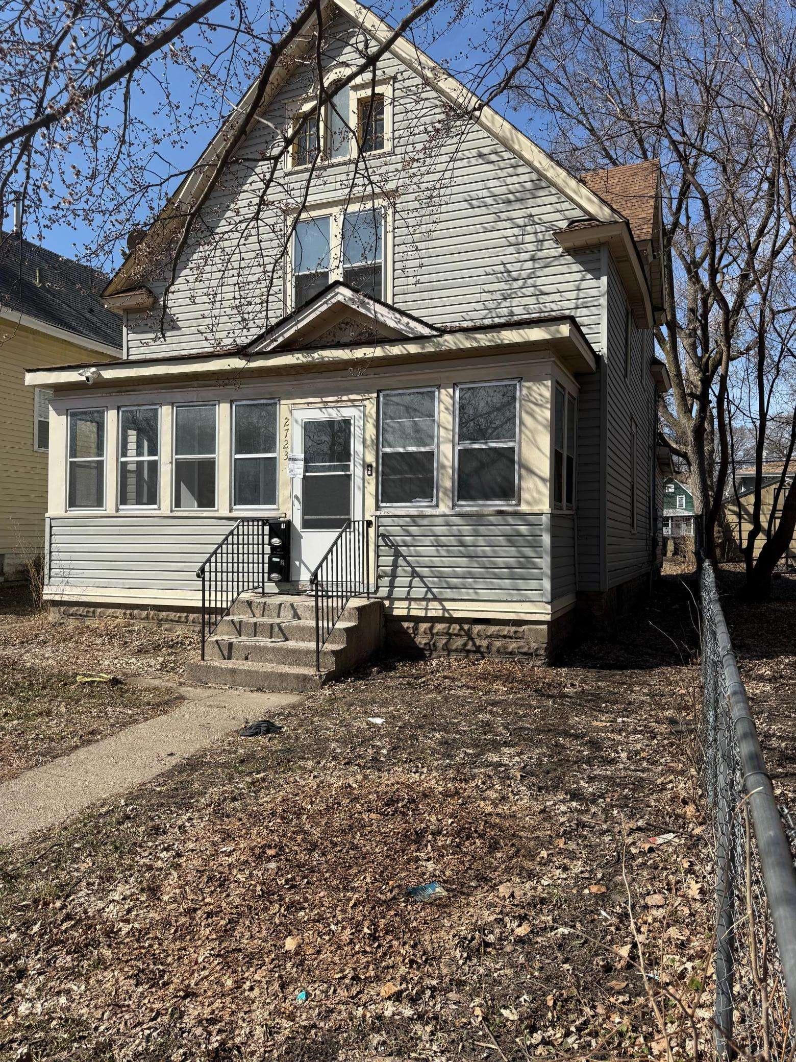 2723 Dupont AVE N, Minneapolis, MN 55411