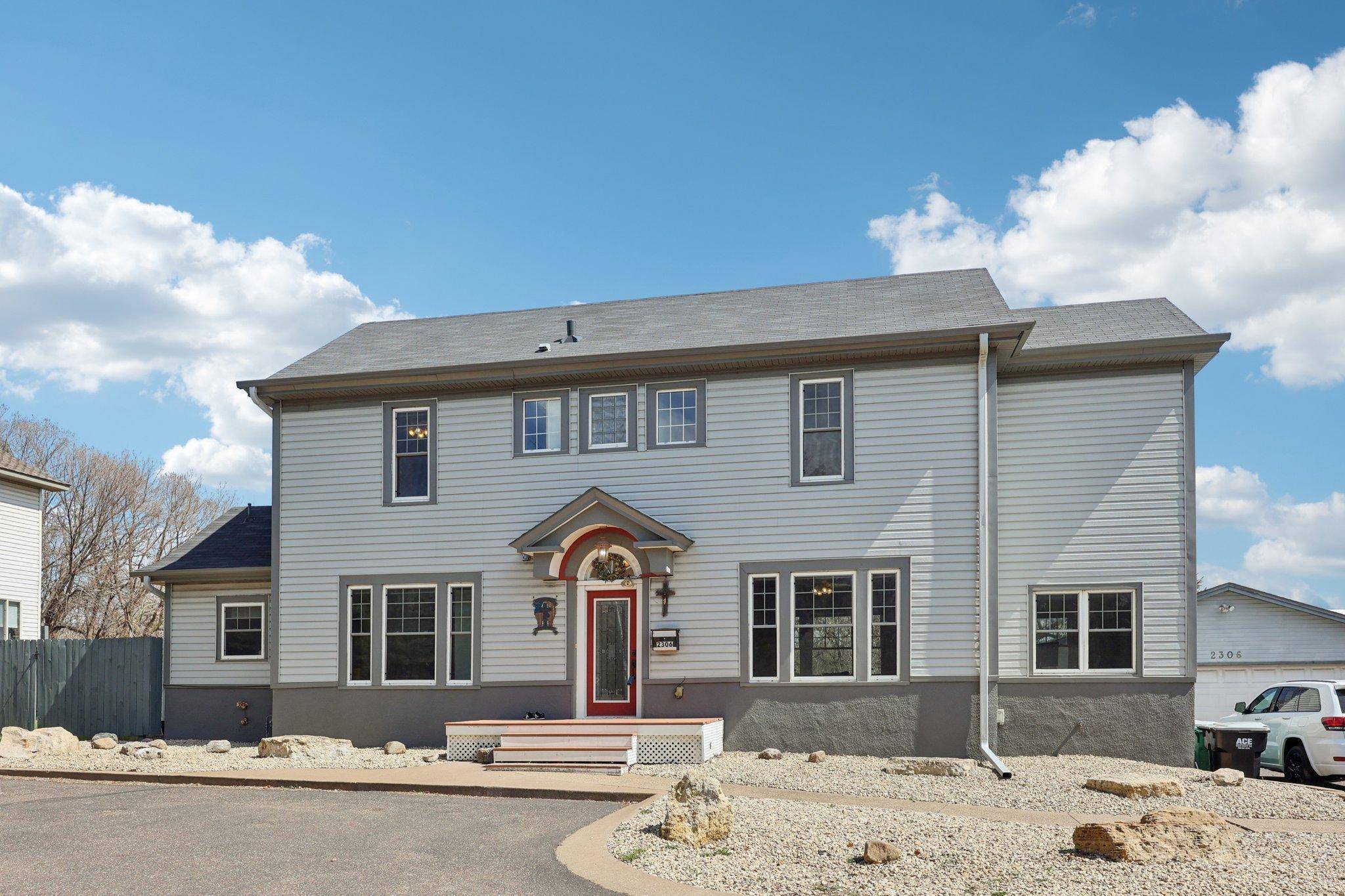 2306 N Ferry ST, Anoka, MN 55303