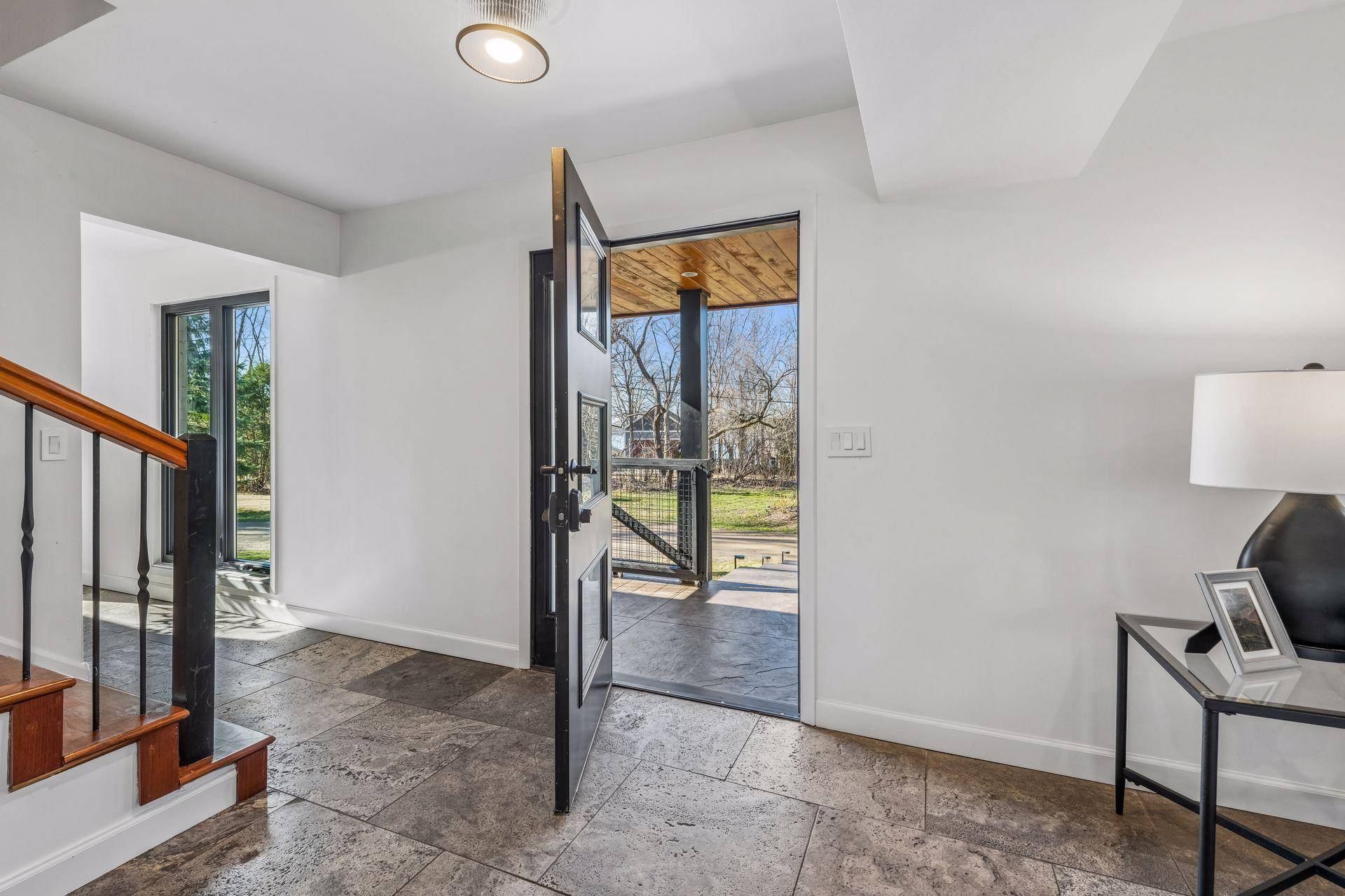 3159 Northview RD, Minnetonka Beach, MN 55391