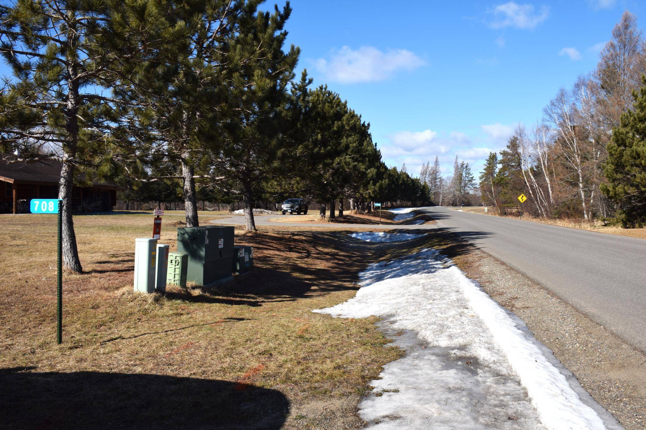 708 Rodeo DR NW, Bemidji, MN 56601