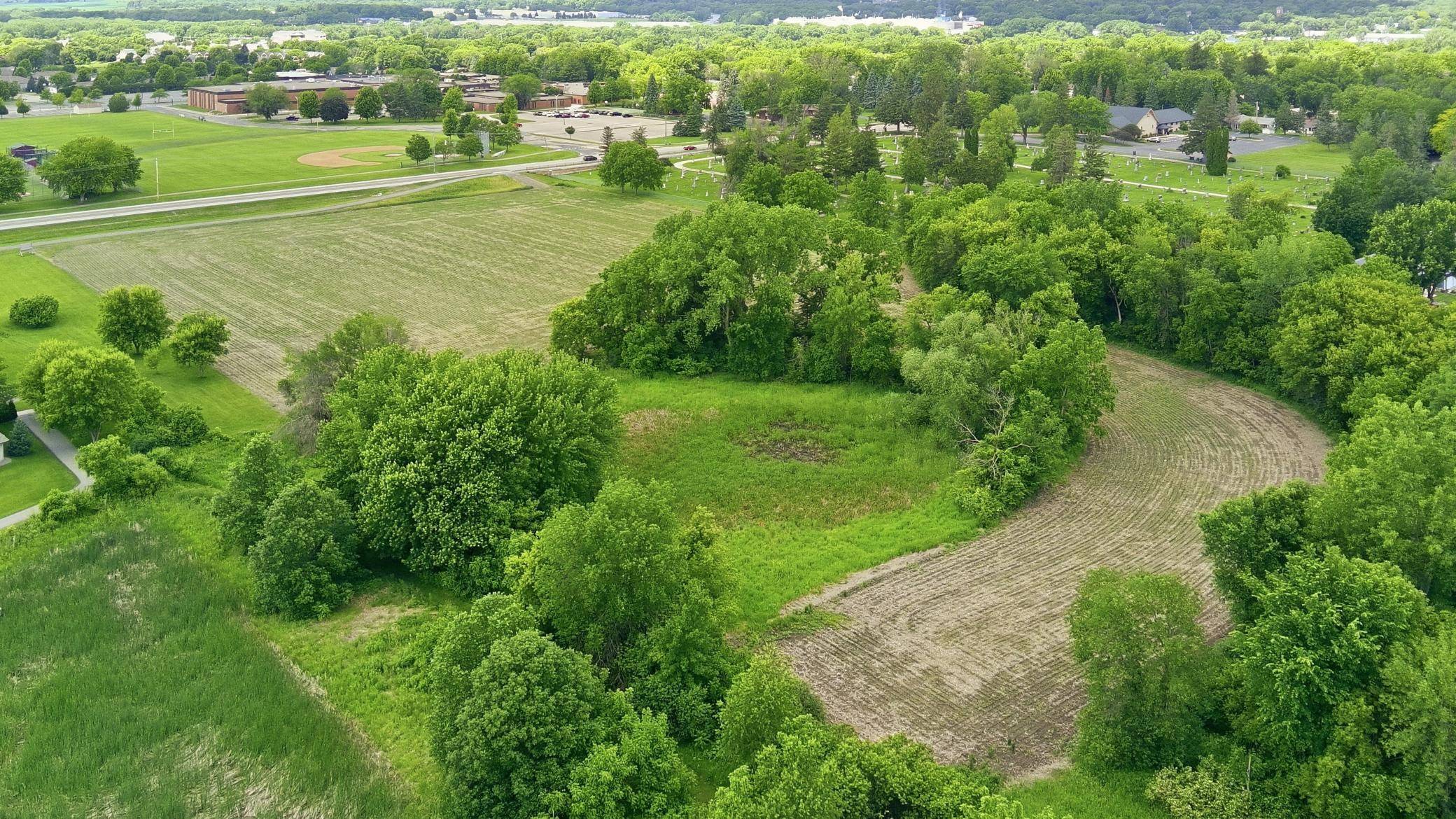 XXXX Division ST S, Northfield, MN 55057