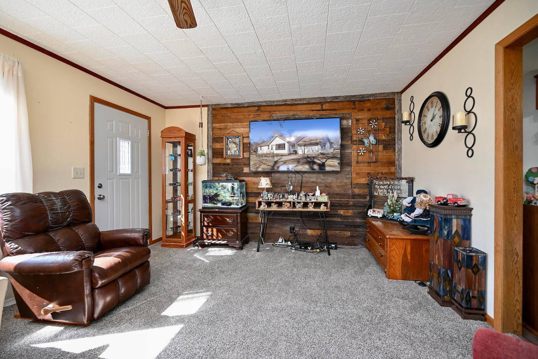 115 Keiper DR, Minnesota City, MN 55959