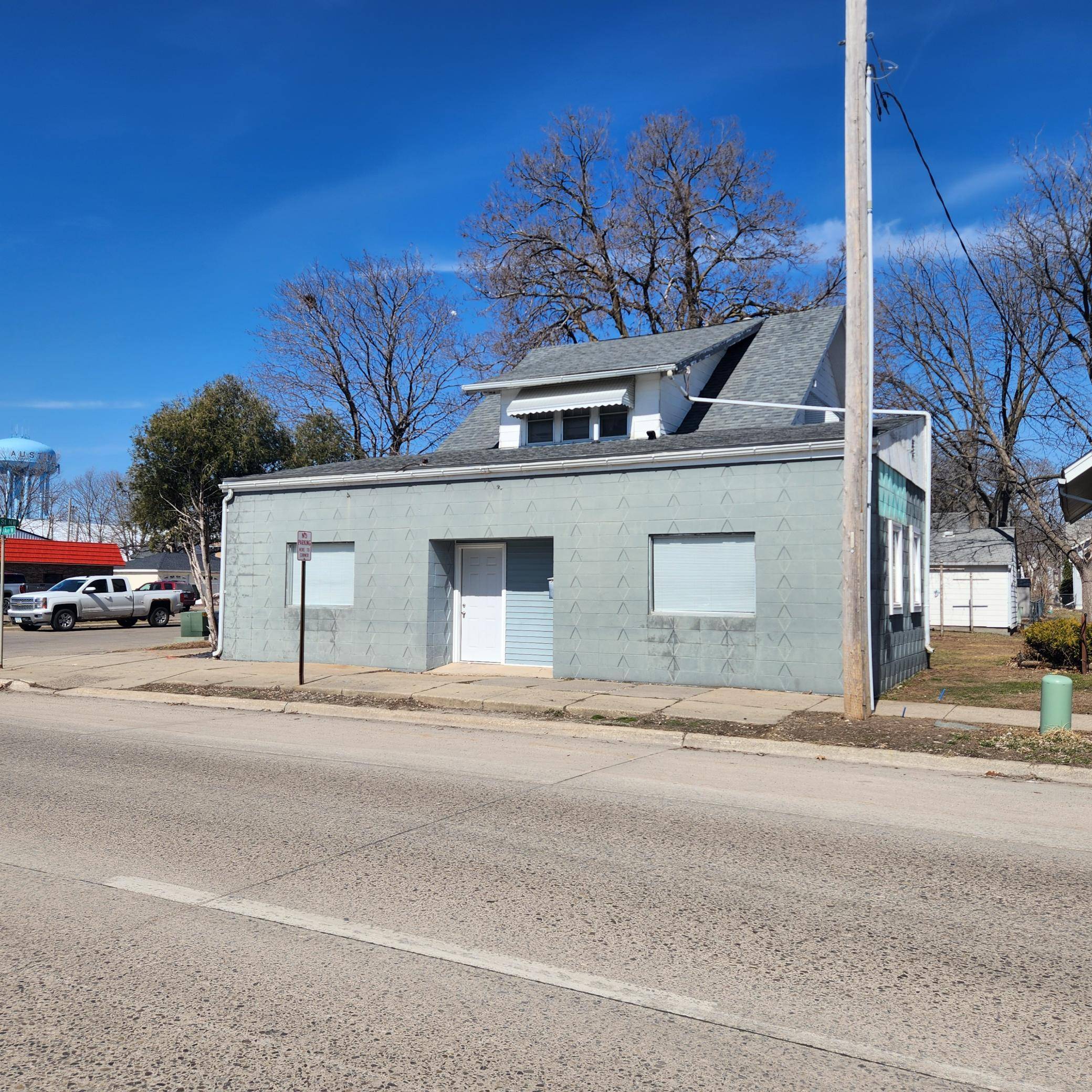 1110 W Oakland AVE, Austin, MN 55912