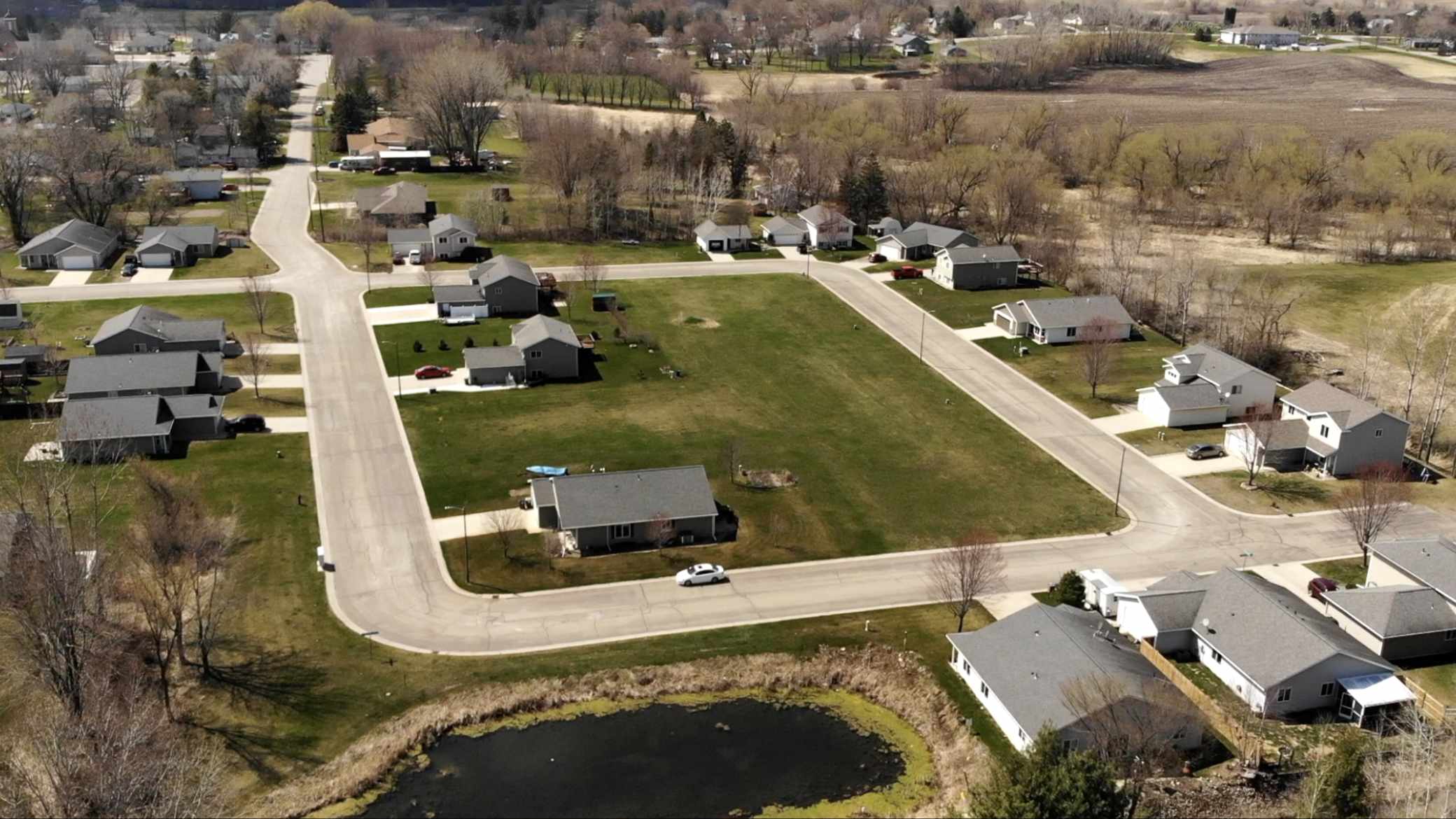 564 Willow AVE, Eden Valley, MN 55329