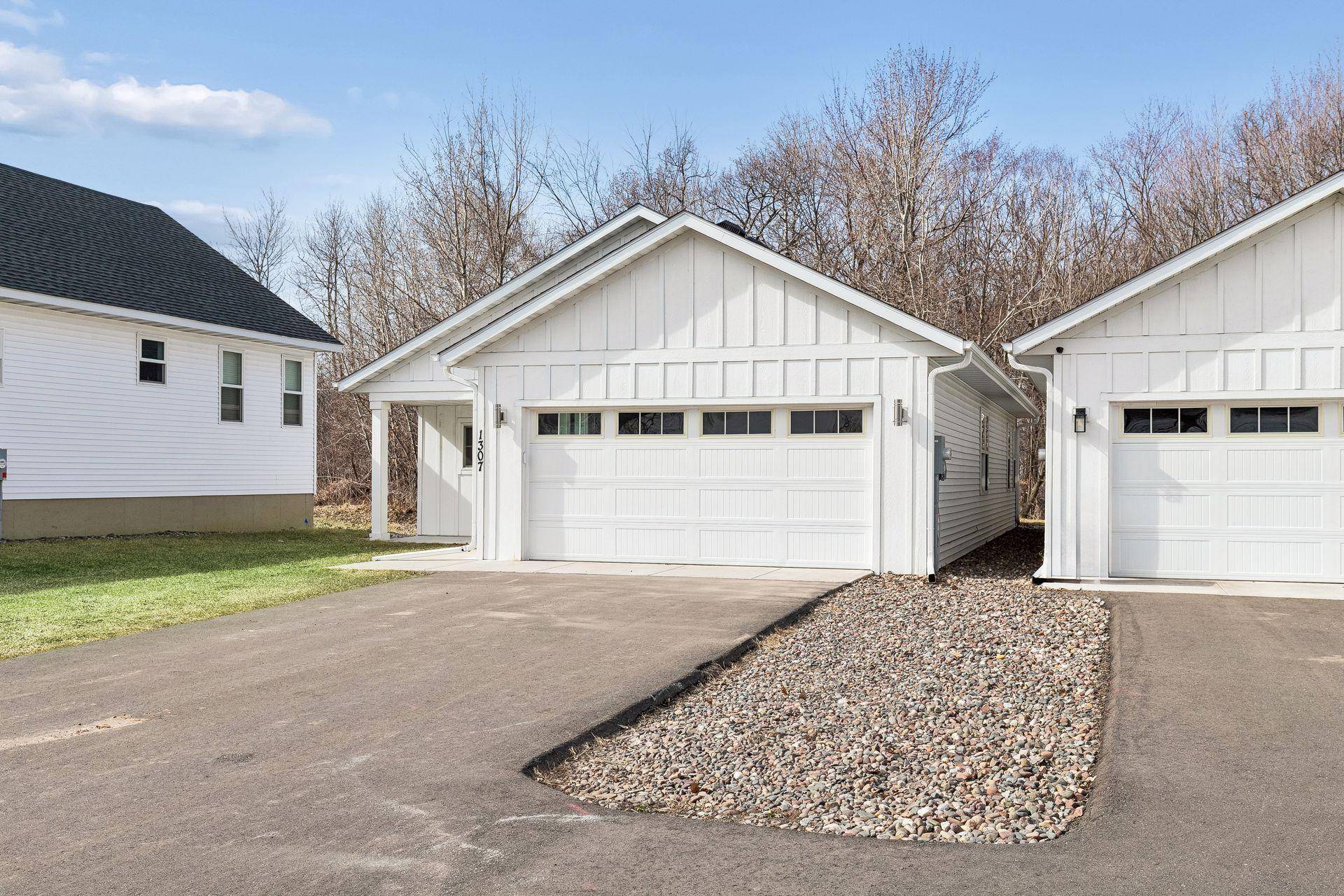 1307 Prairie LN, Saint Croix Falls, WI 54024