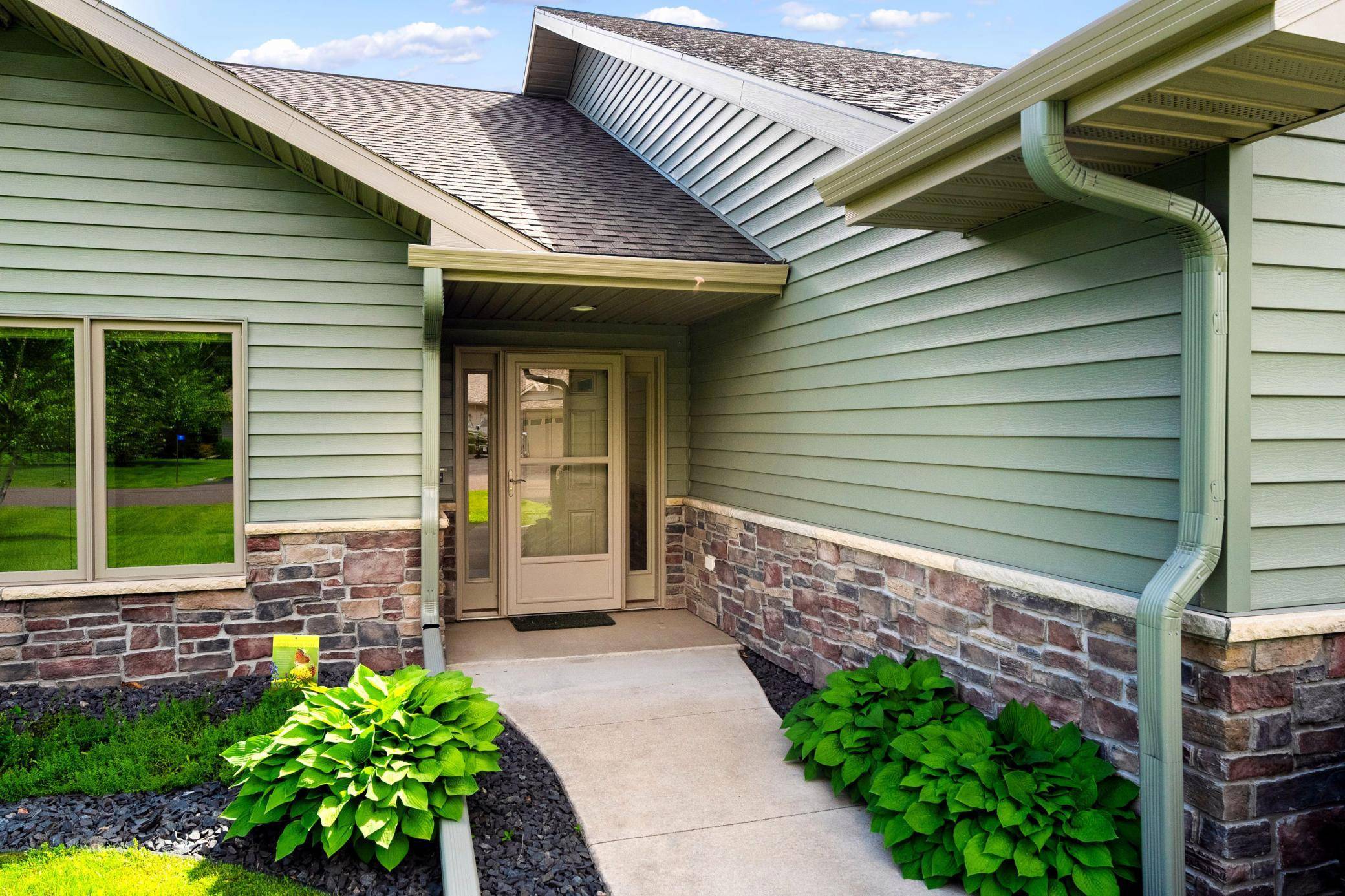18 Amber LN, Esko, MN 55733