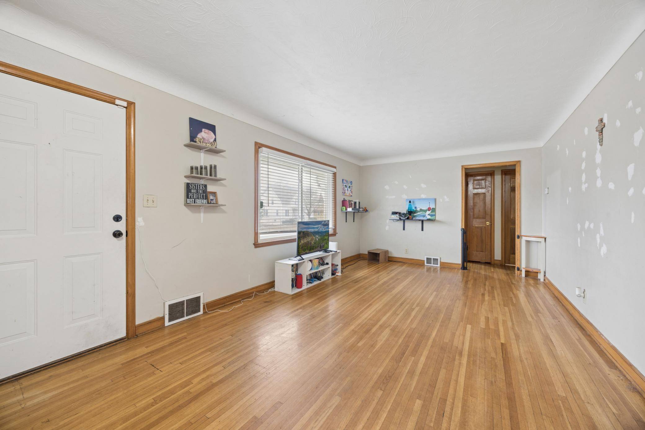 1532 Westminster ST, Saint Paul, MN 55130