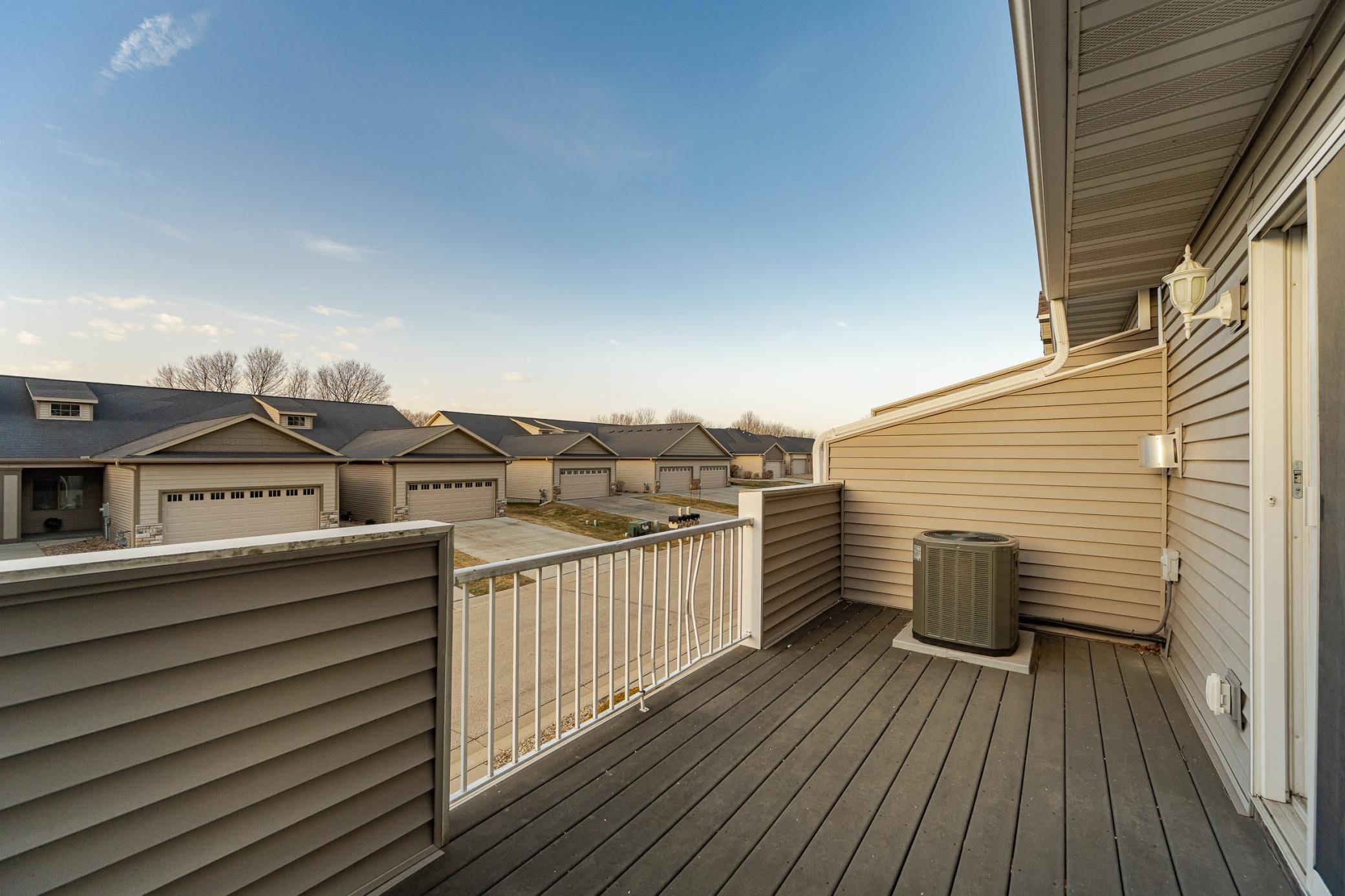 679 Shardlow PL NE, Byron, MN 55920