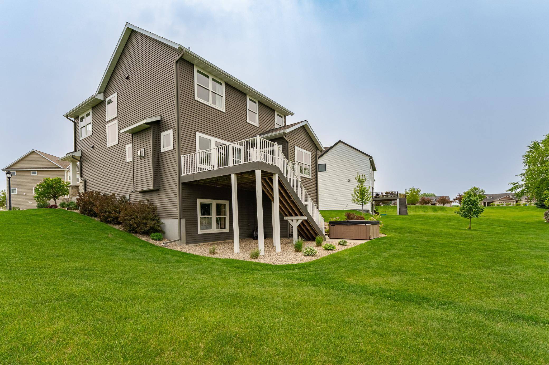 927 Southwell Enclave NE, Byron, MN 55920