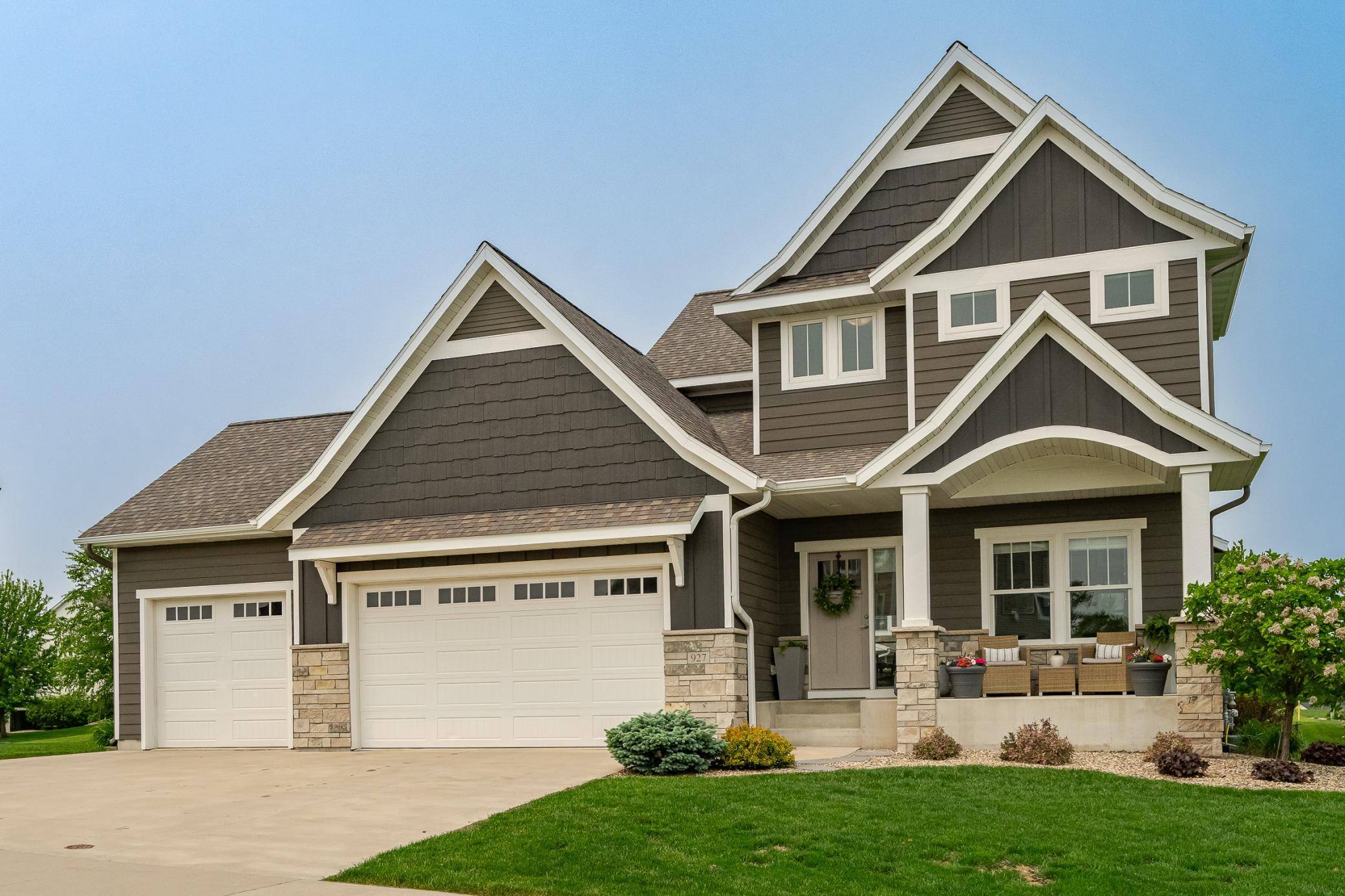 927 Southwell Enclave NE, Byron, MN 55920