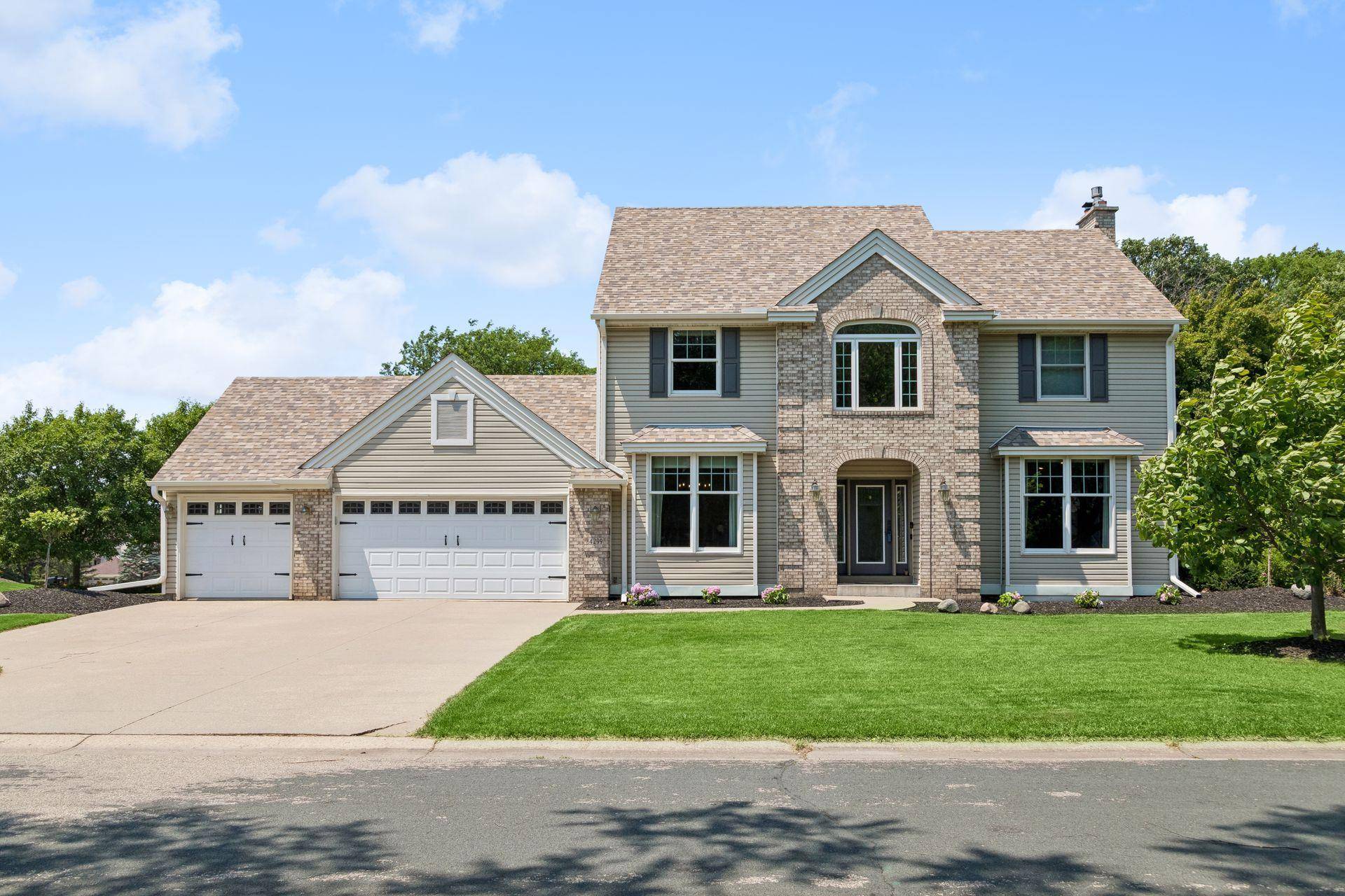 4299 Westchester CIR, Eagan, MN 55123