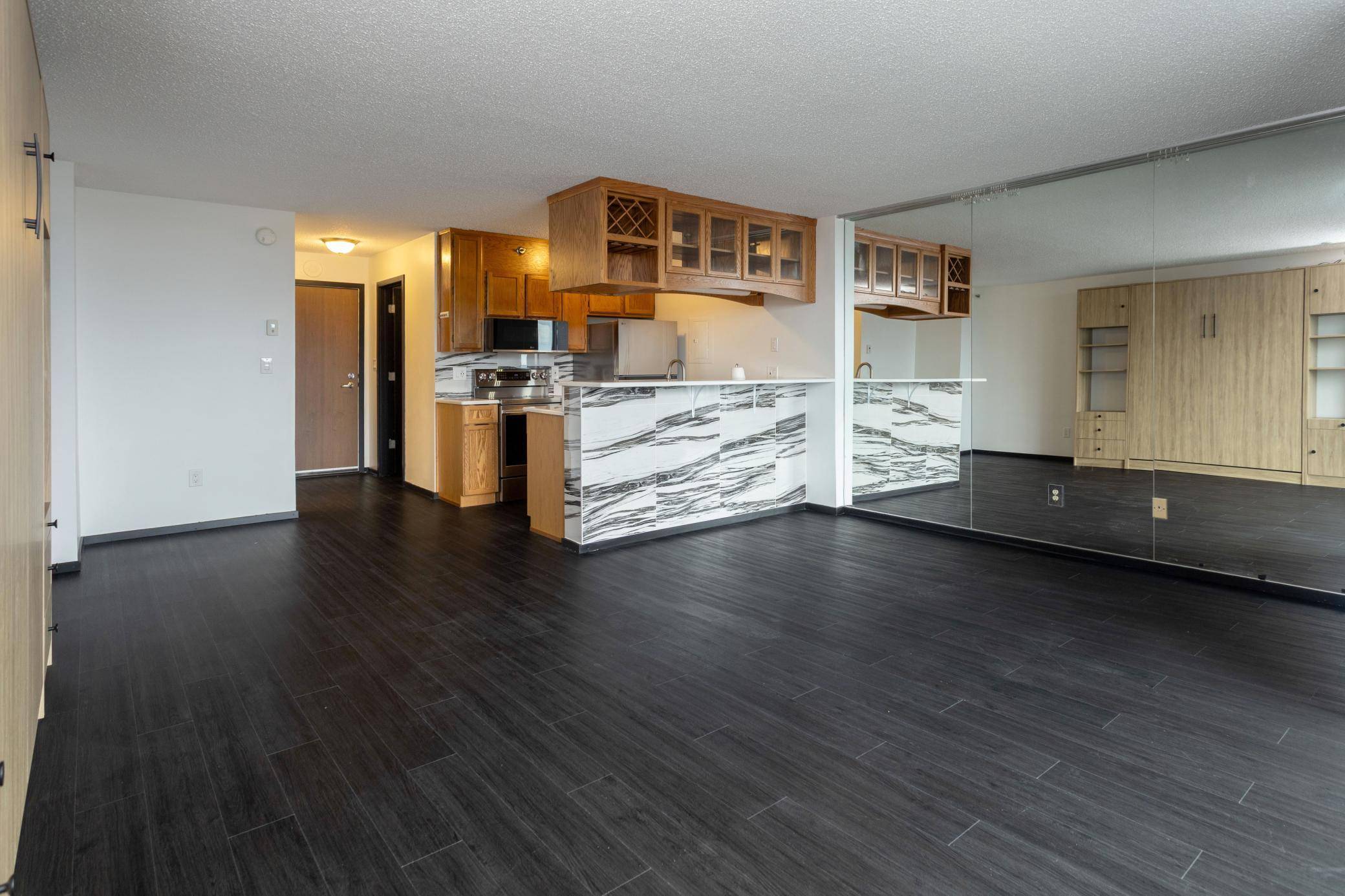 433 S 7th ST #1822, Minneapolis, MN 55415