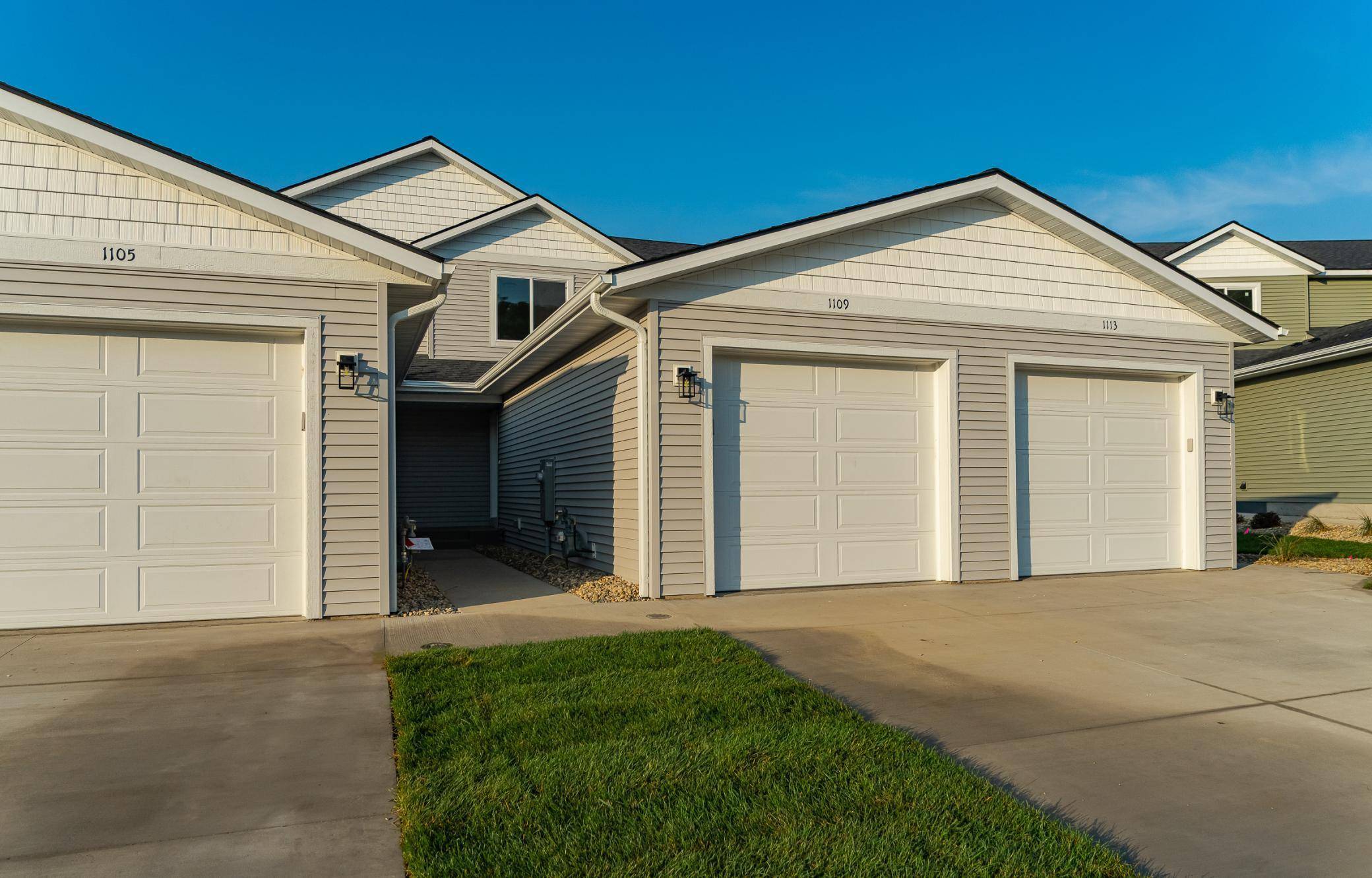1109 Century Village LN NE, Rochester, MN 55906
