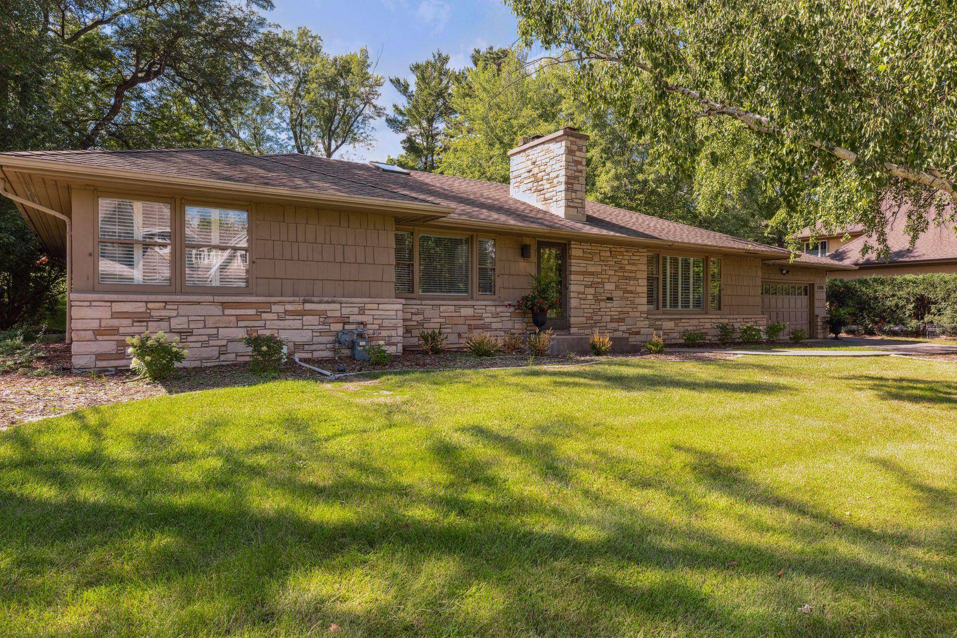 4908 Ridge Pl, Edina, MN 55424