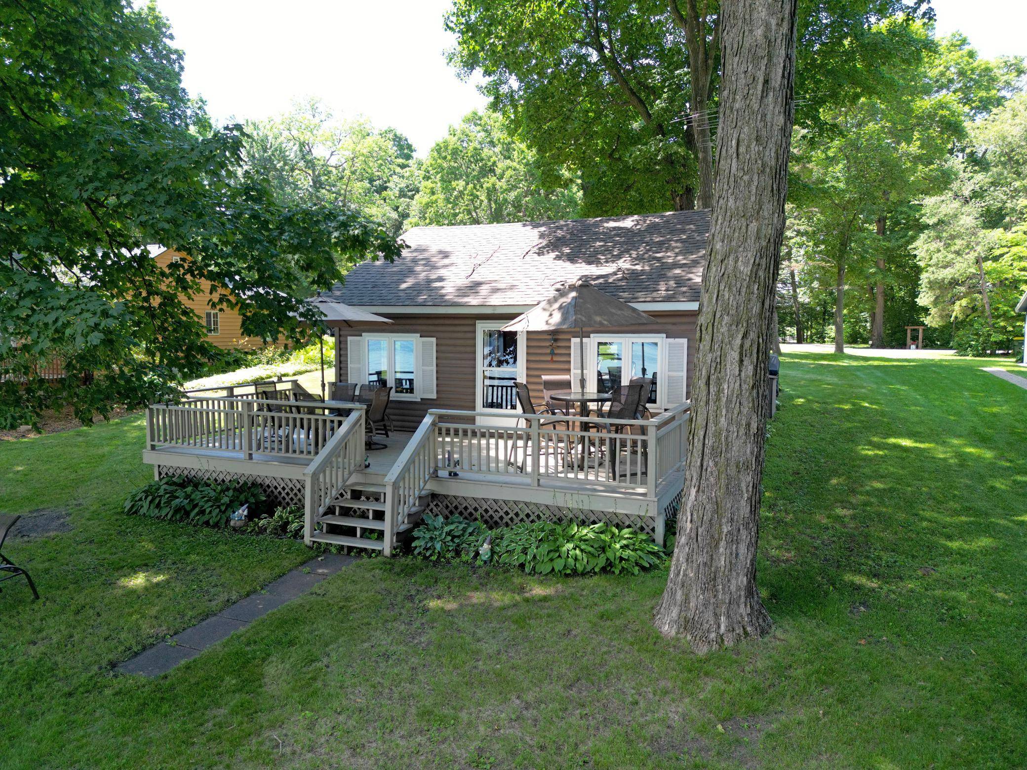 11436 Hoyer AVE NW, Annandale, MN 55302