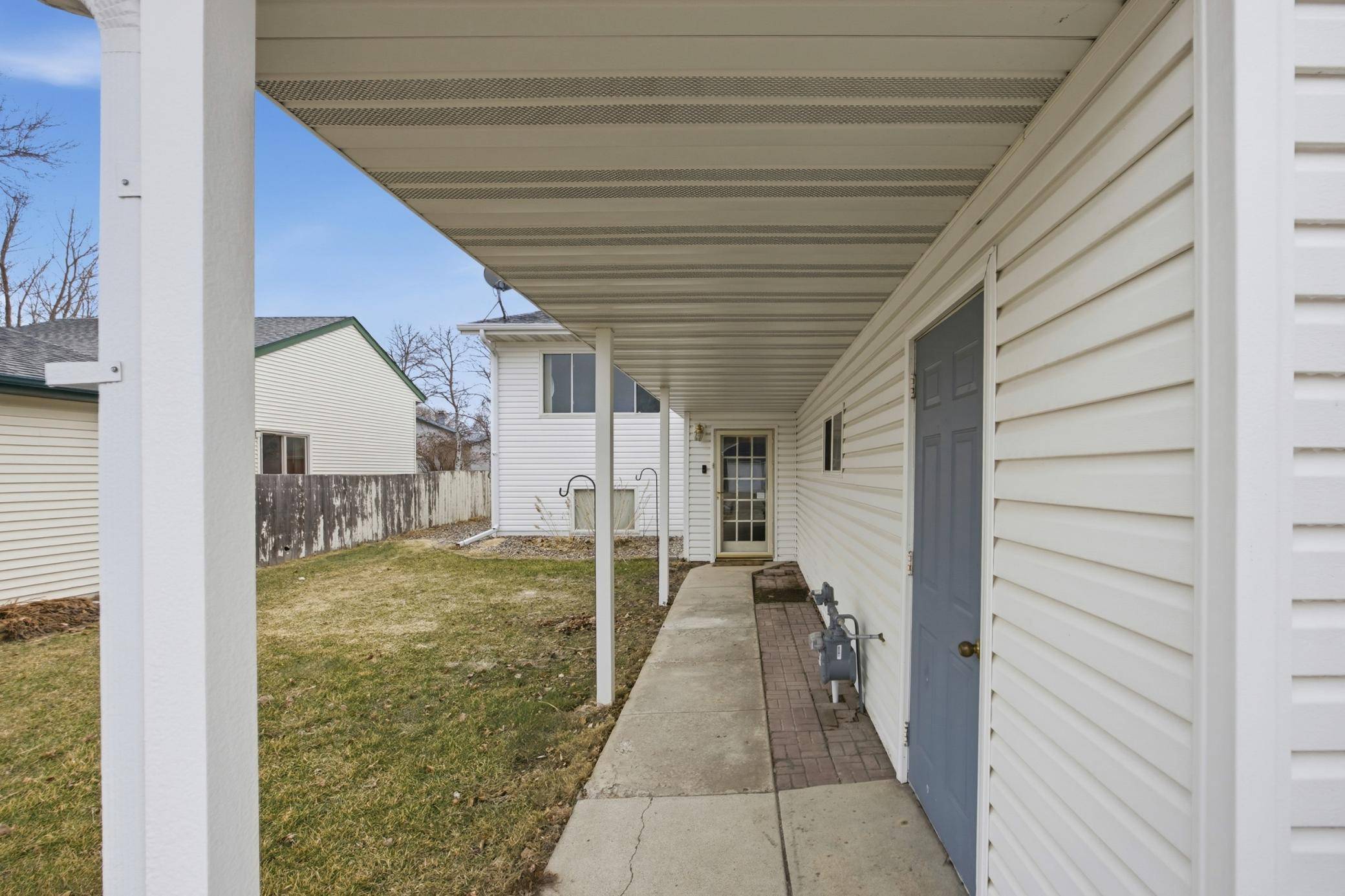 2155 4th AVE E, West Fargo, ND 58078
