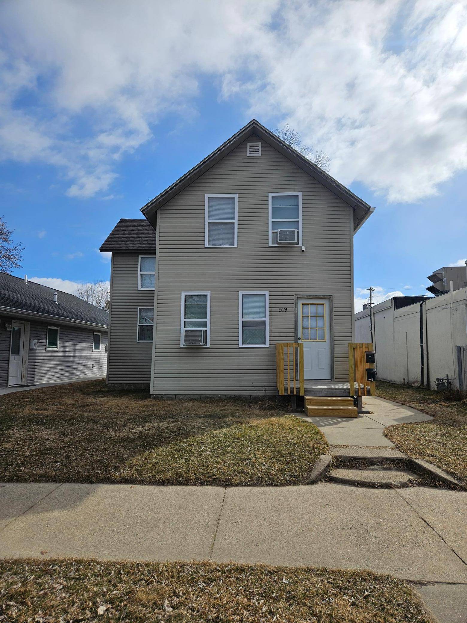 519 S 9th ST, Brainerd, MN 56401