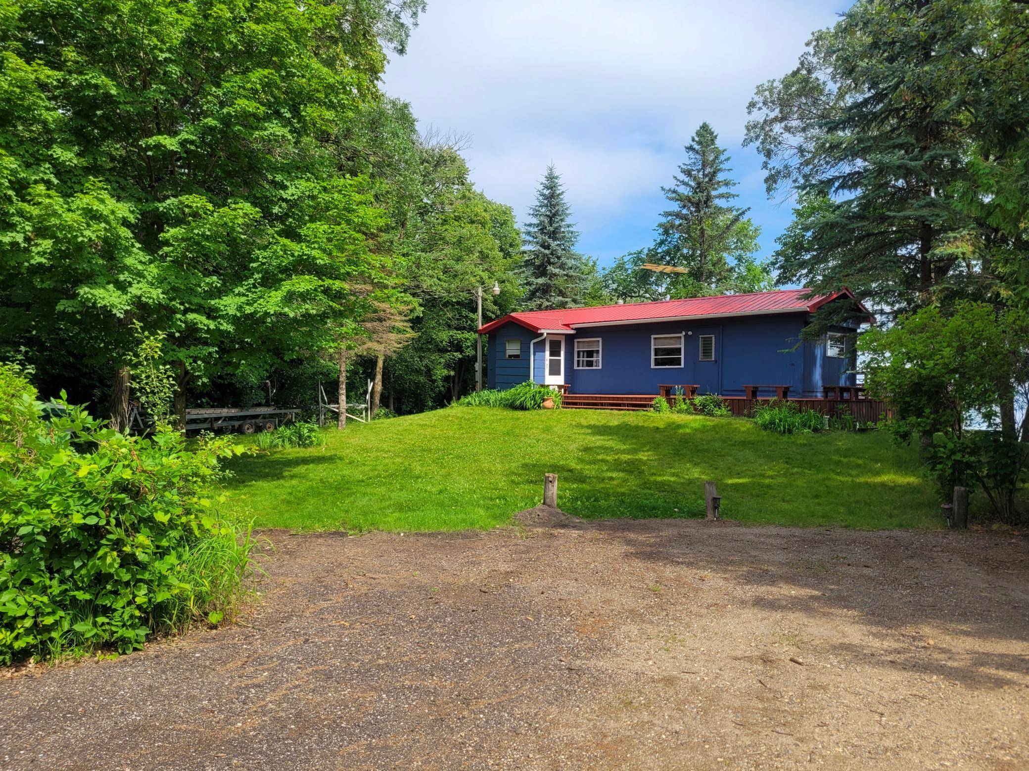 39471 S Clitherall Lake RD, Battle Lake, MN 56515