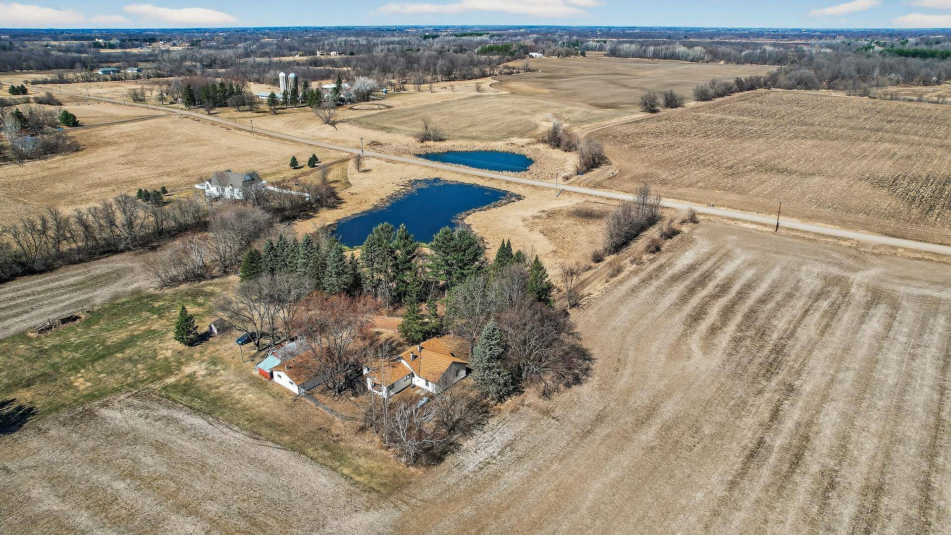 2270 397th AVE, Stanchfield, MN 55080